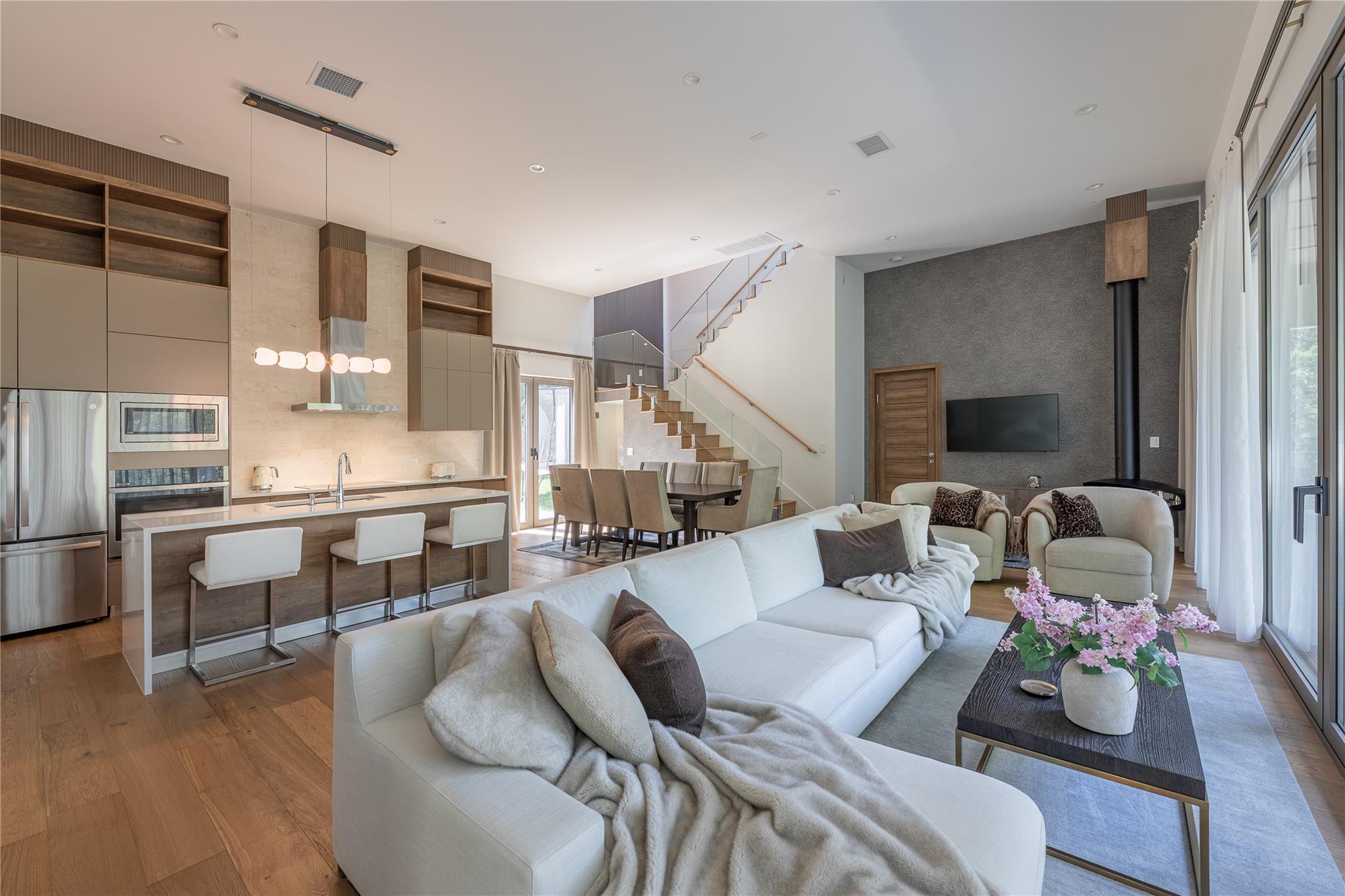 2308 Crazyhorse Pass, Austin, TX 78734