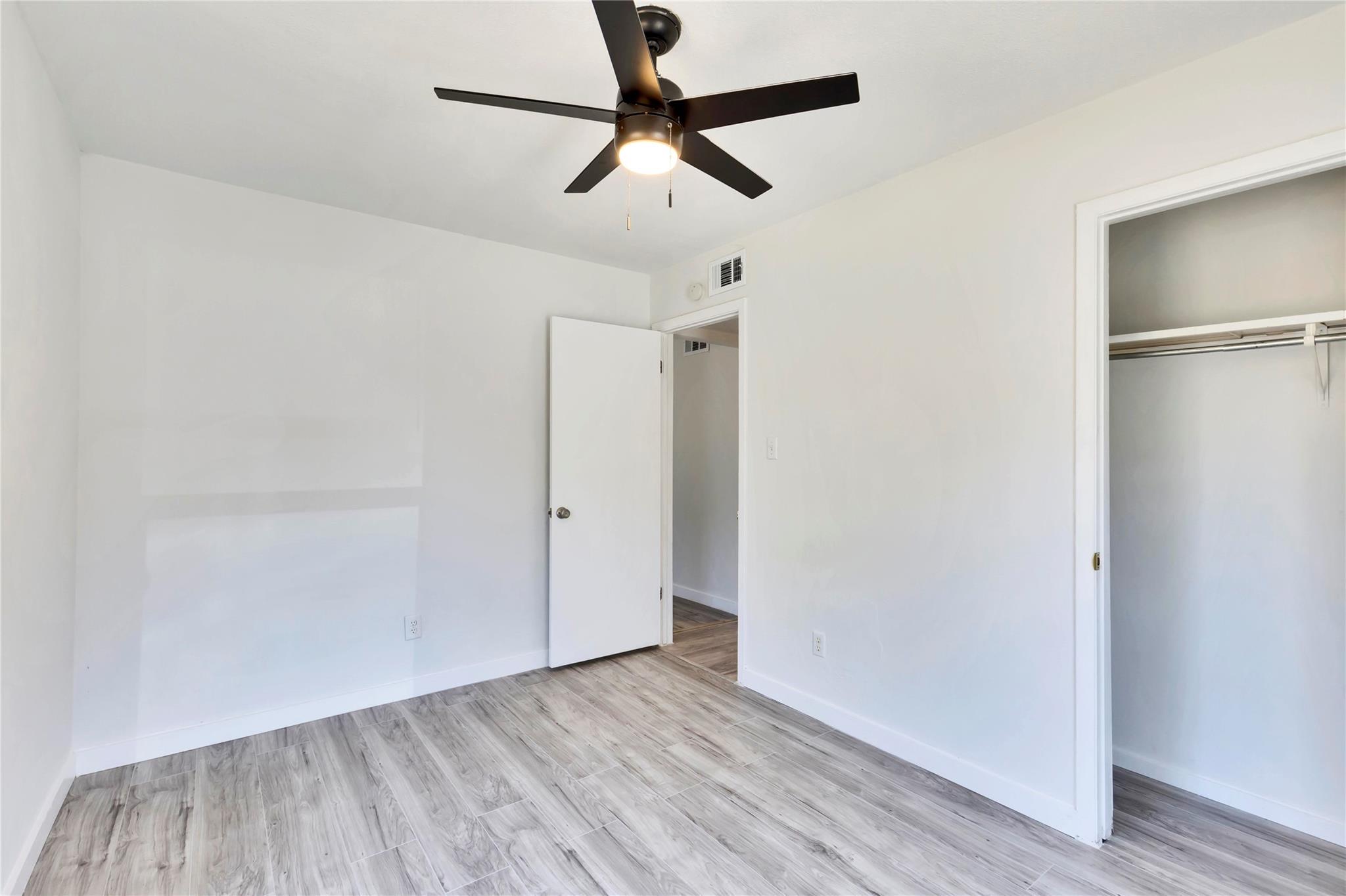 3462 Willowrun Dr # B, Austin, TX 78704