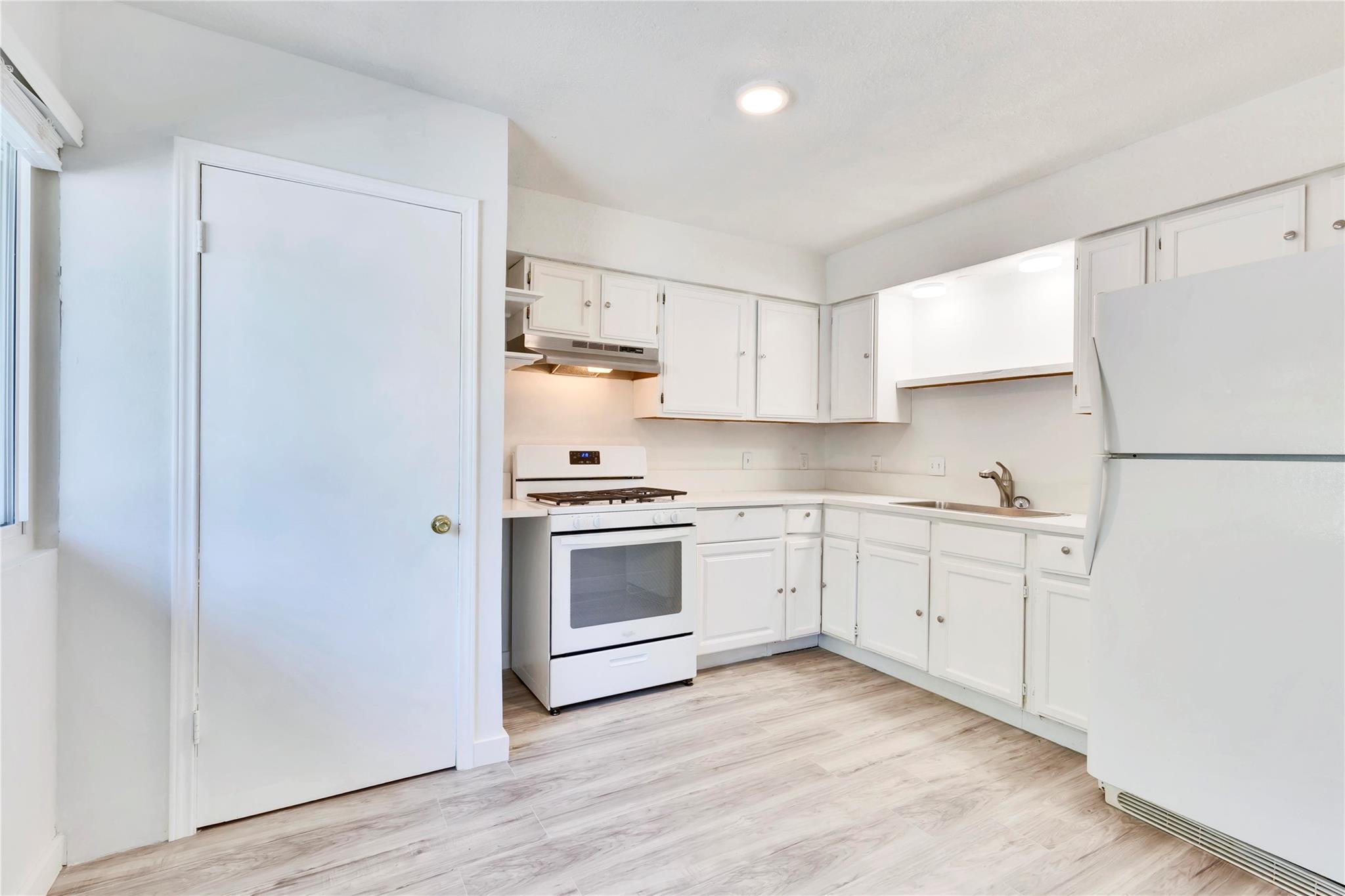 3462 Willowrun Dr # B, Austin, TX 78704