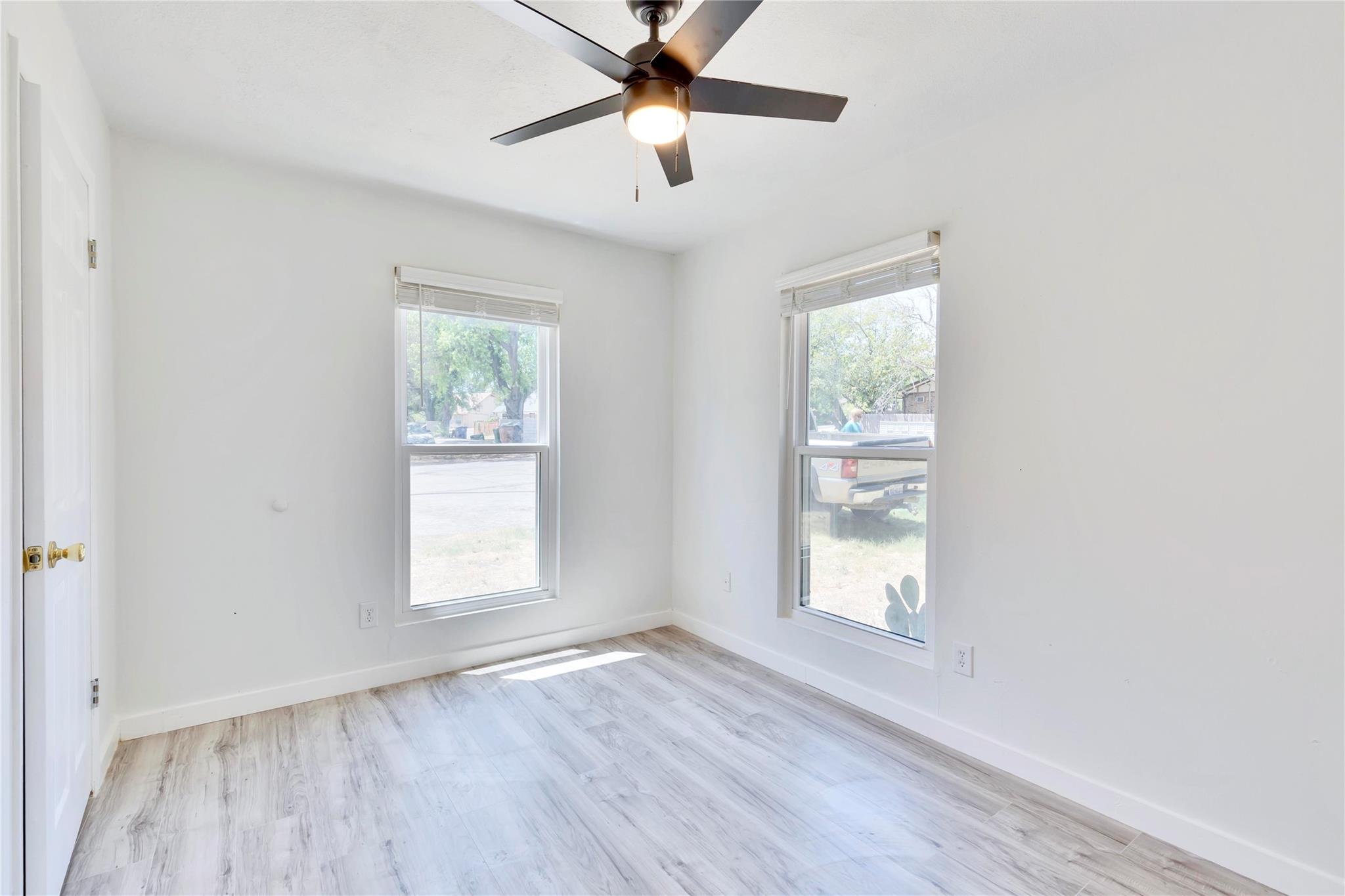 3462 Willowrun Dr # B, Austin, TX 78704