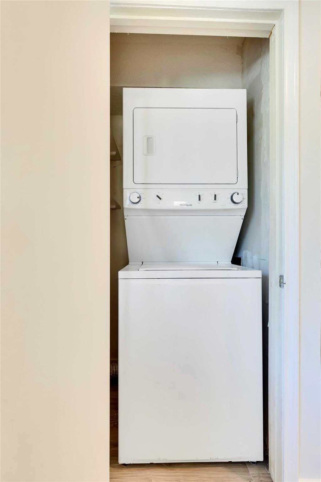 3462 Willowrun Dr # B, Austin, TX 78704