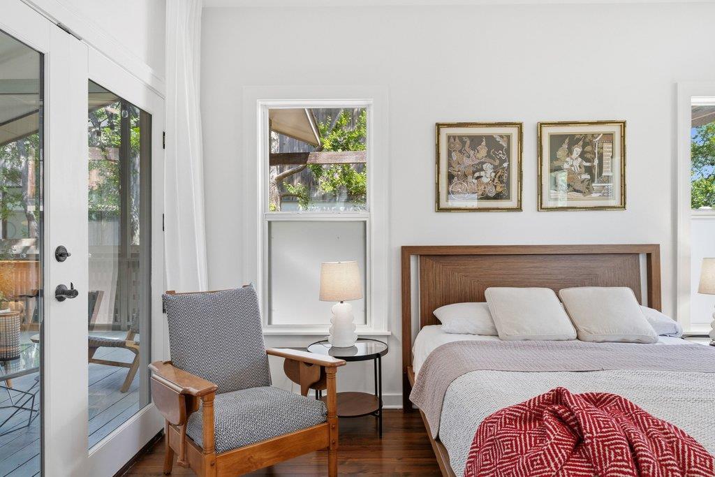 2411 E 10th St, Austin, TX 78702