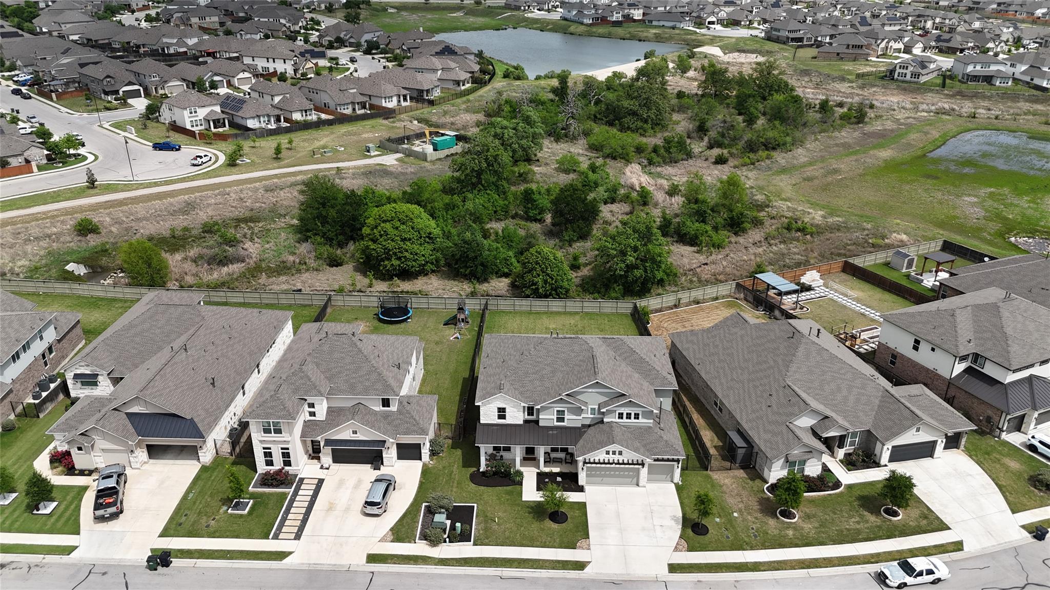 200 Great Lawn Bnd, Liberty Hill, TX 78642
