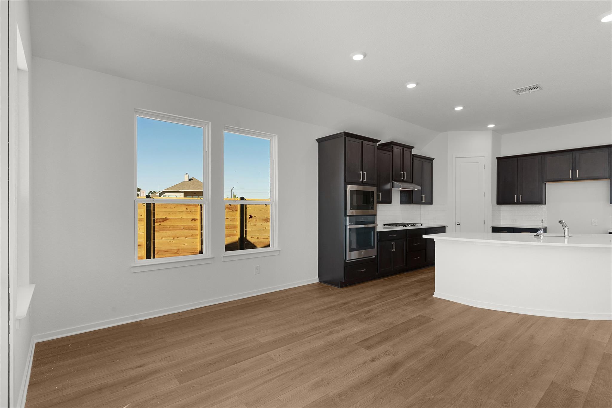 1204 Pansy Trl, Georgetown, TX 78628