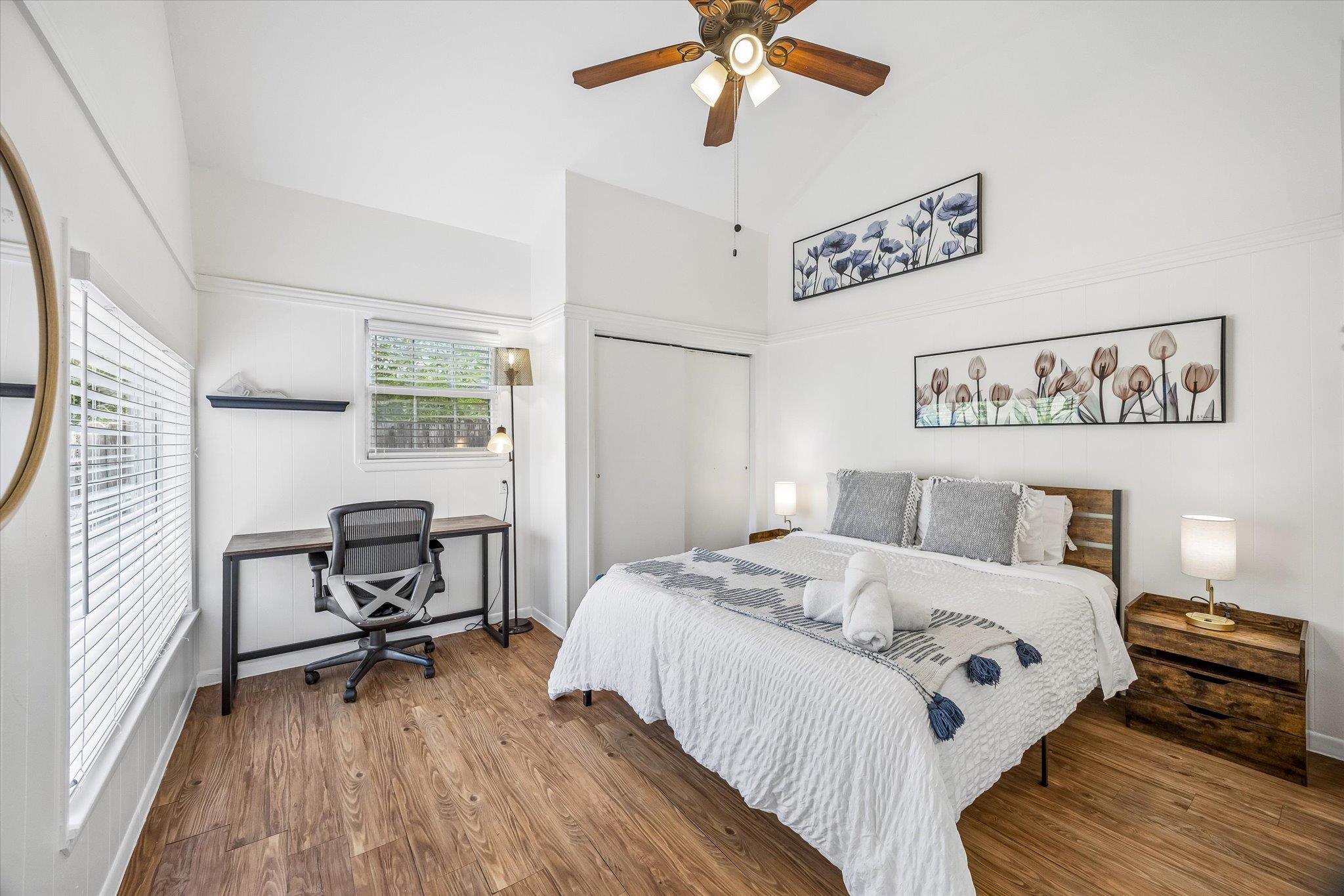 211 Lessin Ln # B, Austin, TX 78704