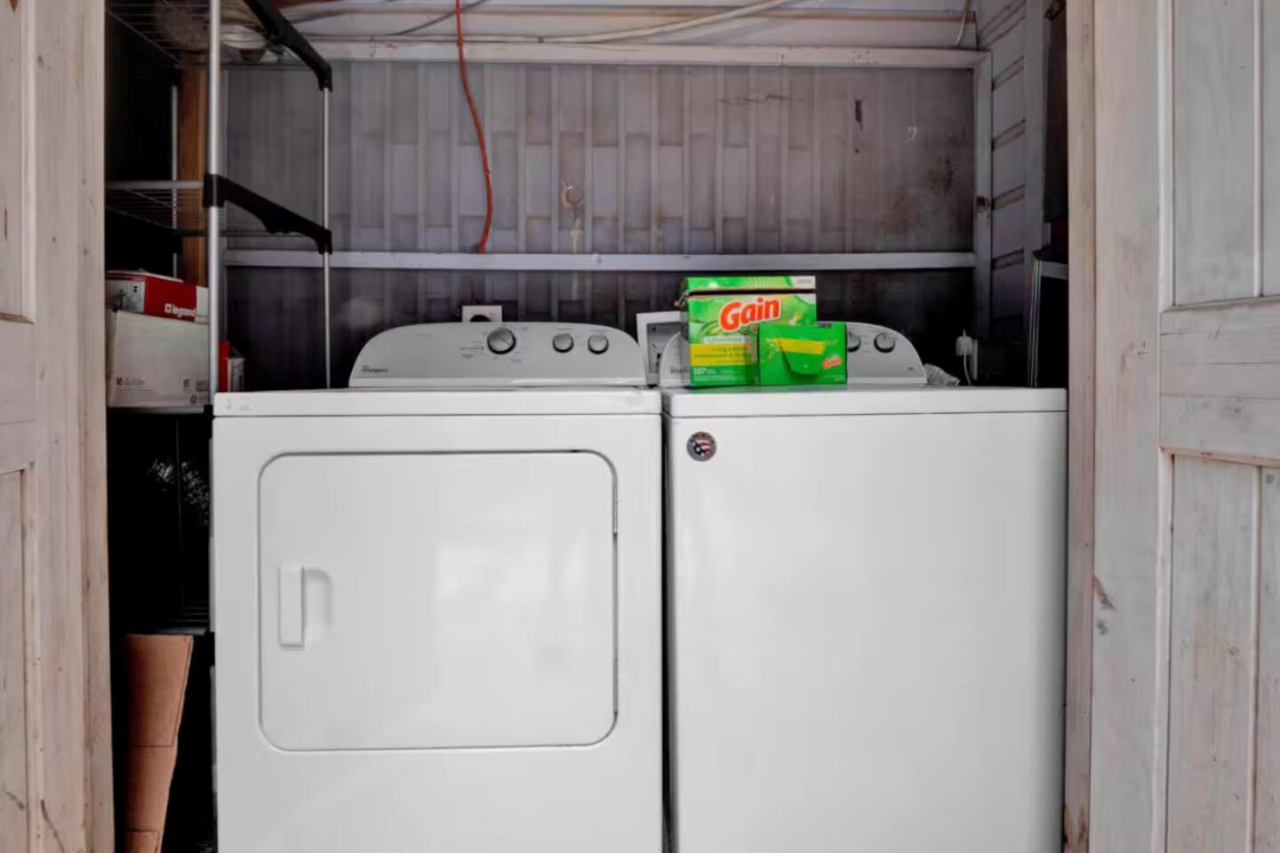 211 Lessin Ln # B, Austin, TX 78704