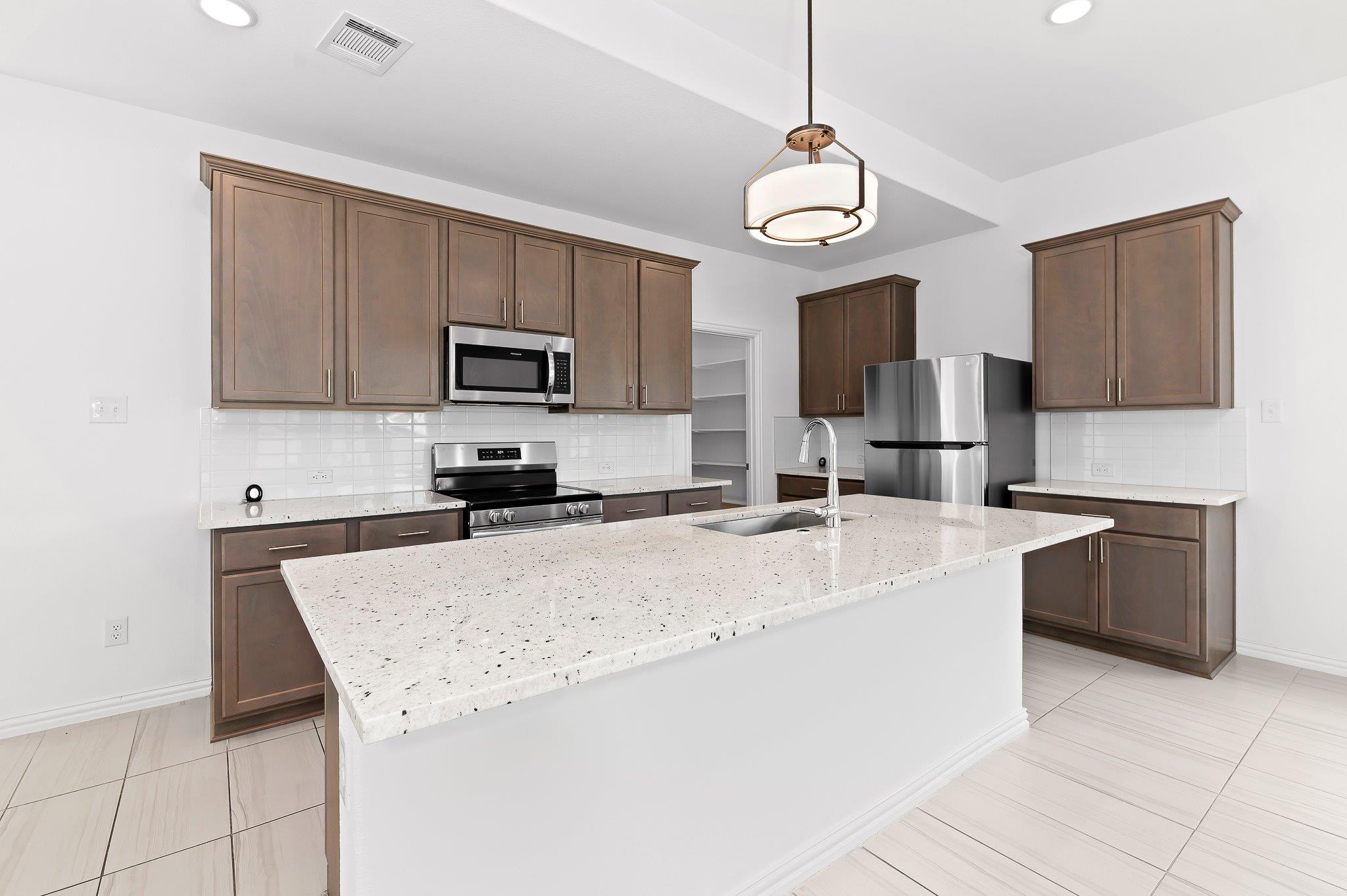 1128 Ridge Runner Dr, Georgetown, TX 78628