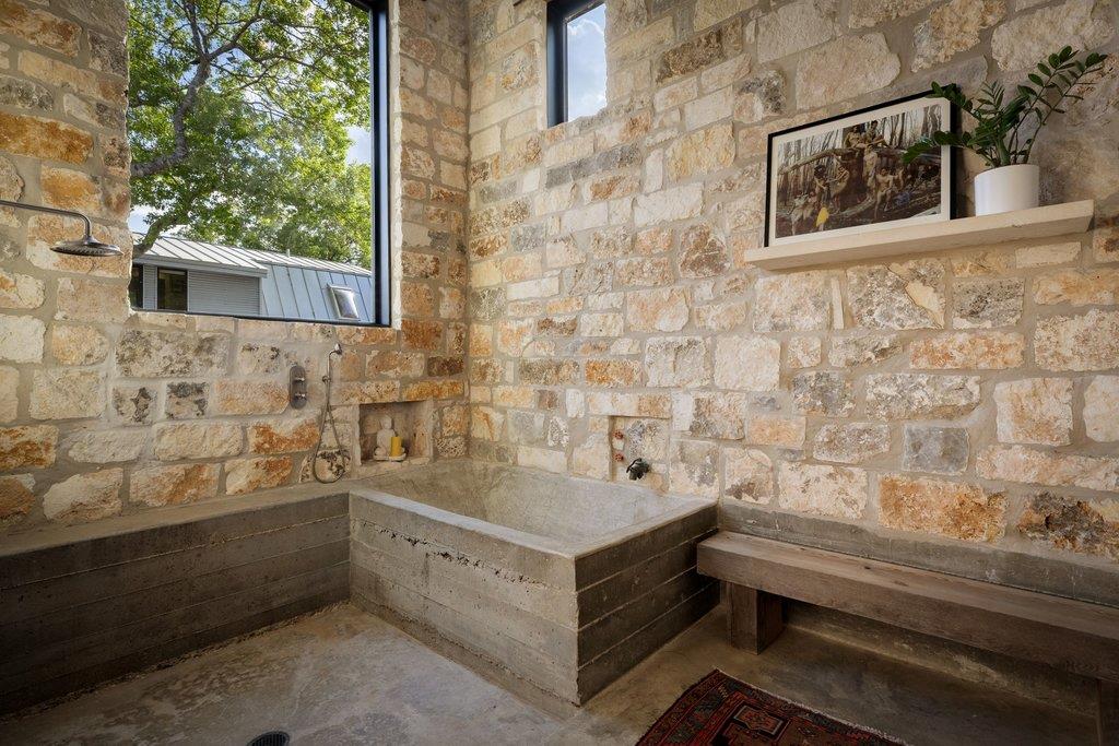 4707 Peace Pipe Path, Austin, TX 78746