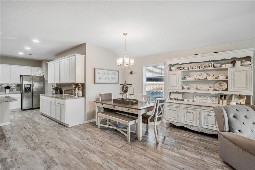 409 Lewisville Ln, Leander, TX 78641