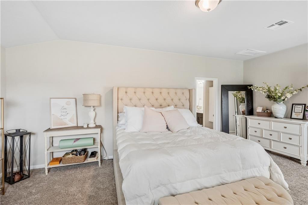 409 Lewisville Ln, Leander, TX 78641