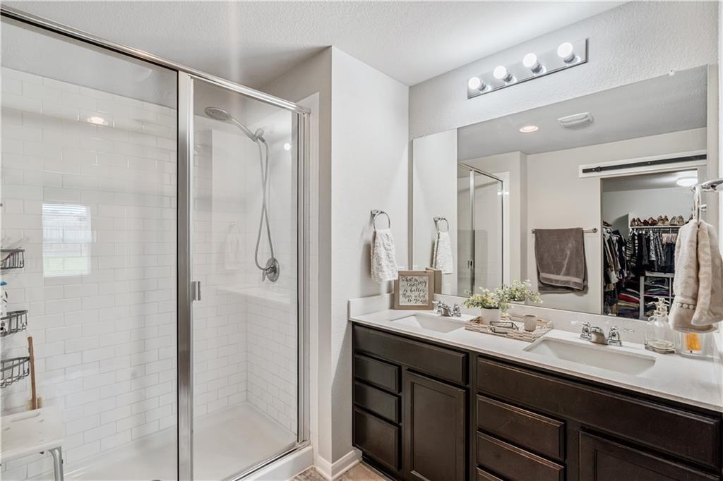 409 Lewisville Ln, Leander, TX 78641