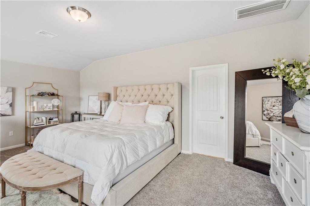 409 Lewisville Ln, Leander, TX 78641