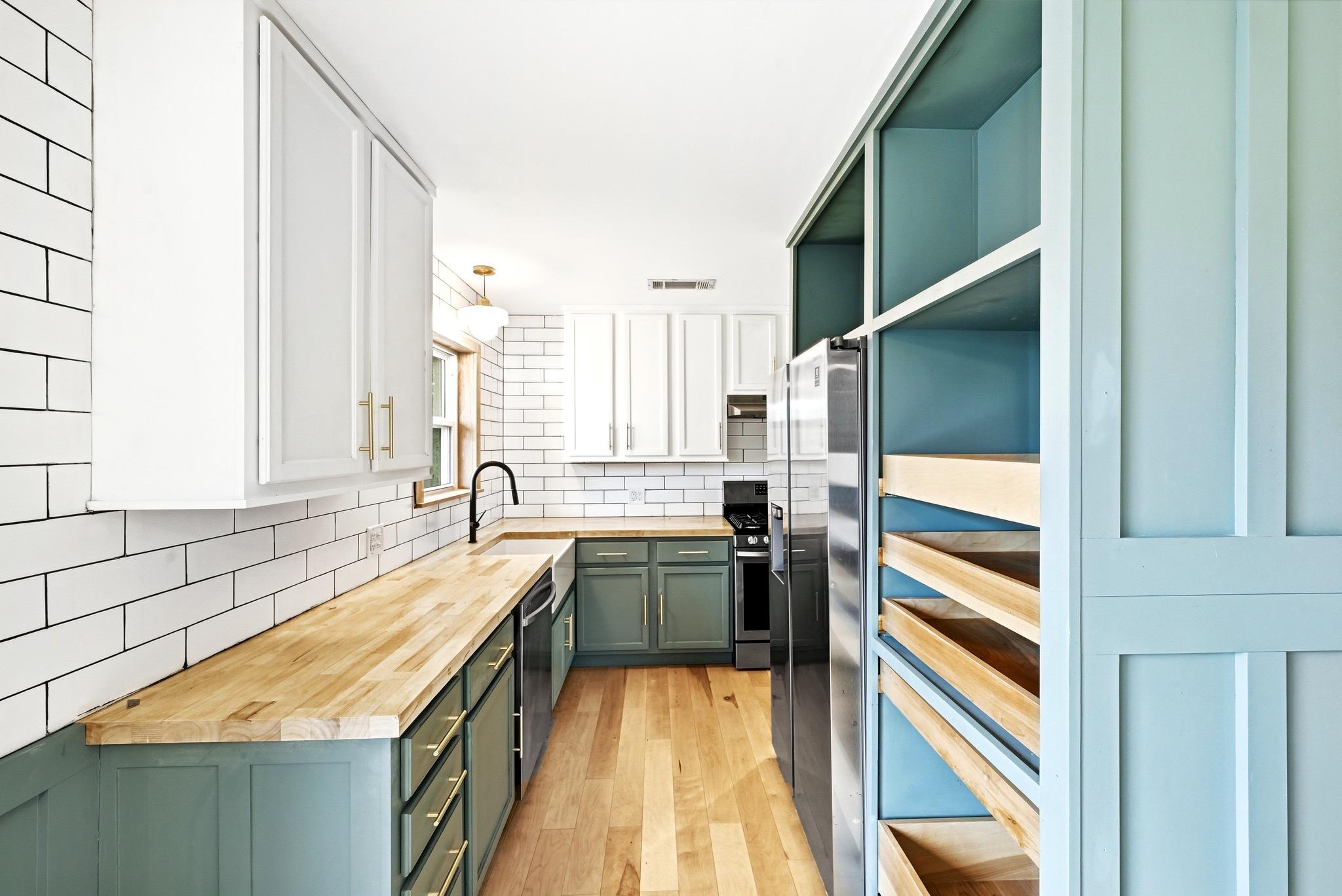 1204 Carrizo Ter, Austin, TX 78758