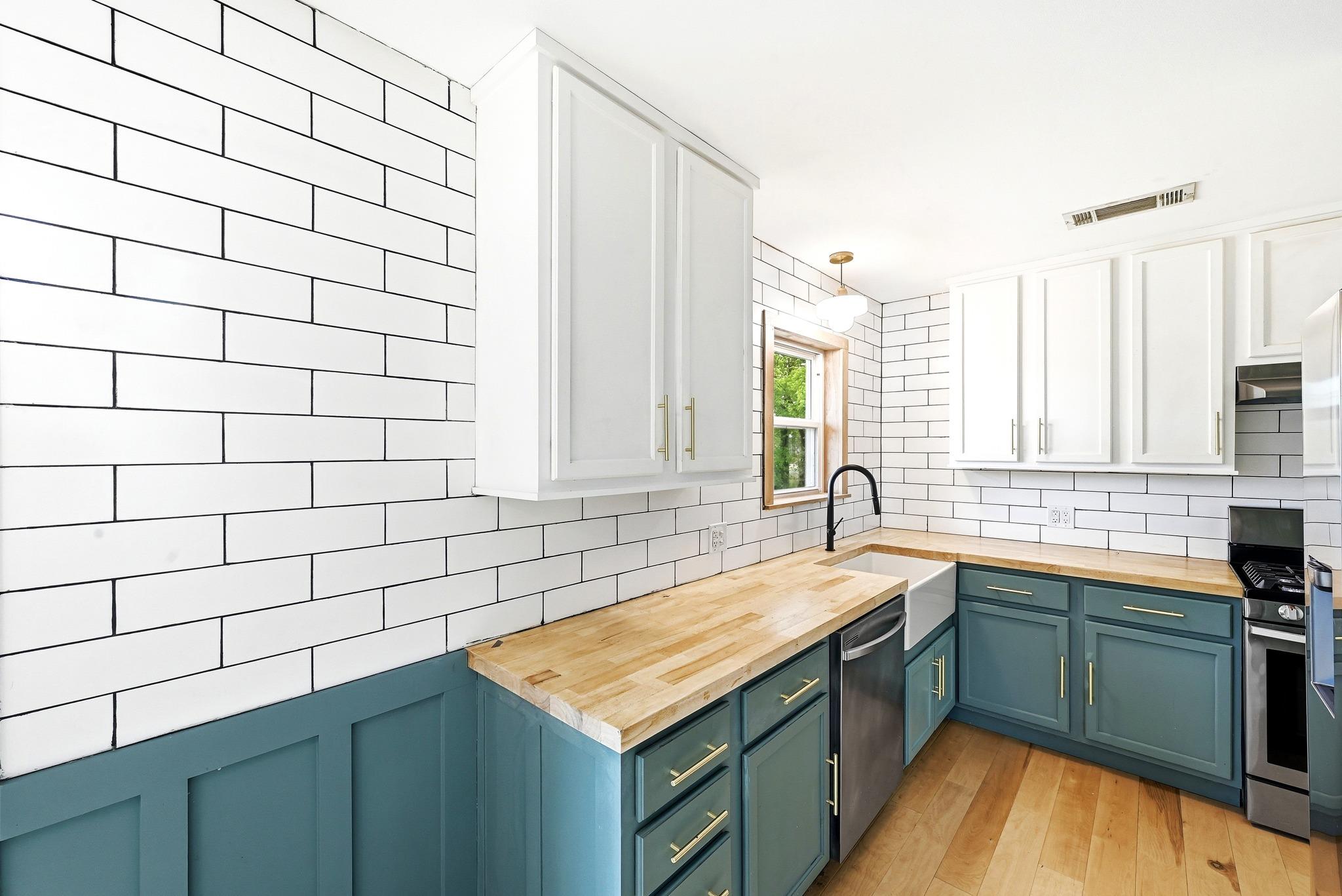 1204 Carrizo Ter, Austin, TX 78758