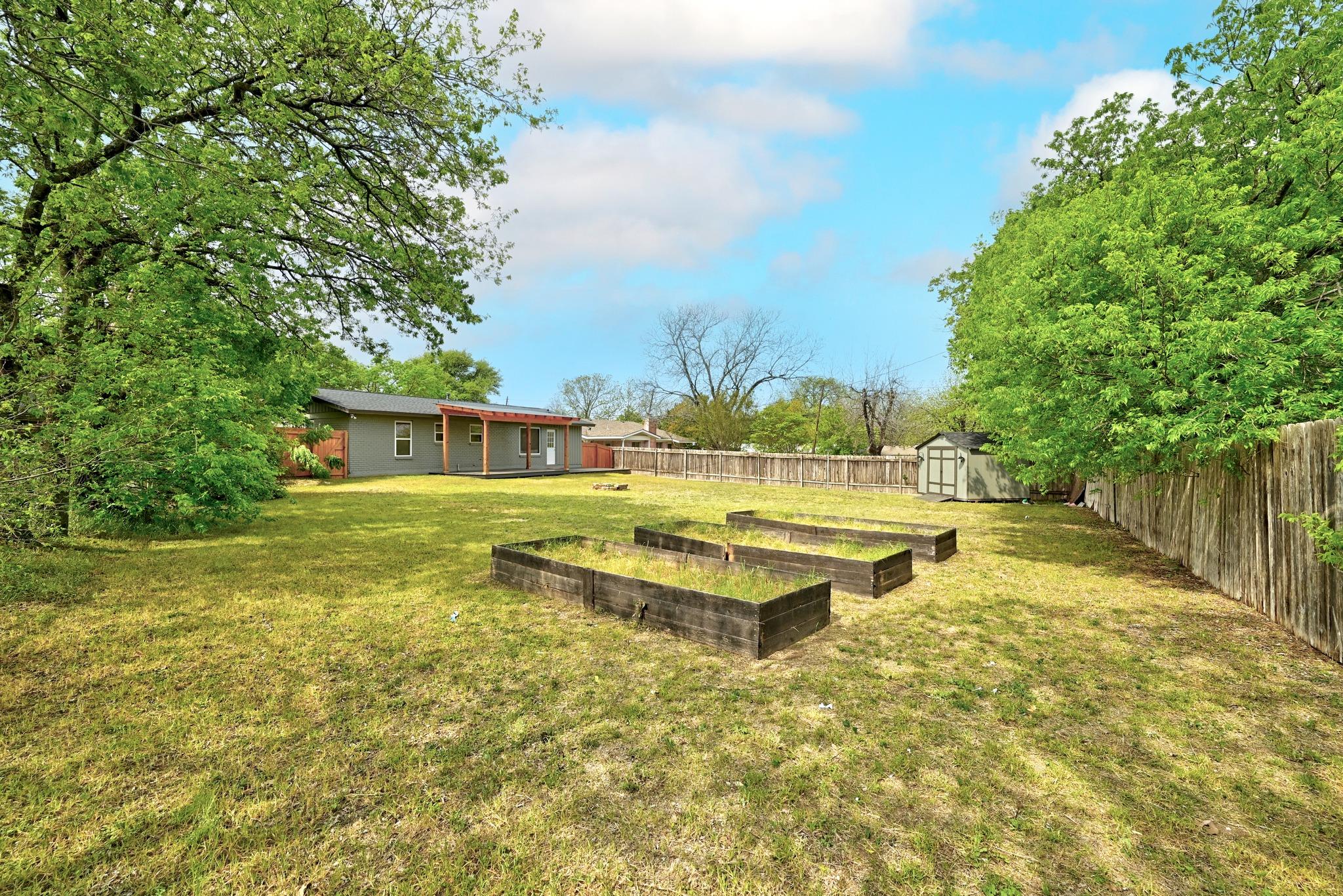 1204 Carrizo Ter, Austin, TX 78758