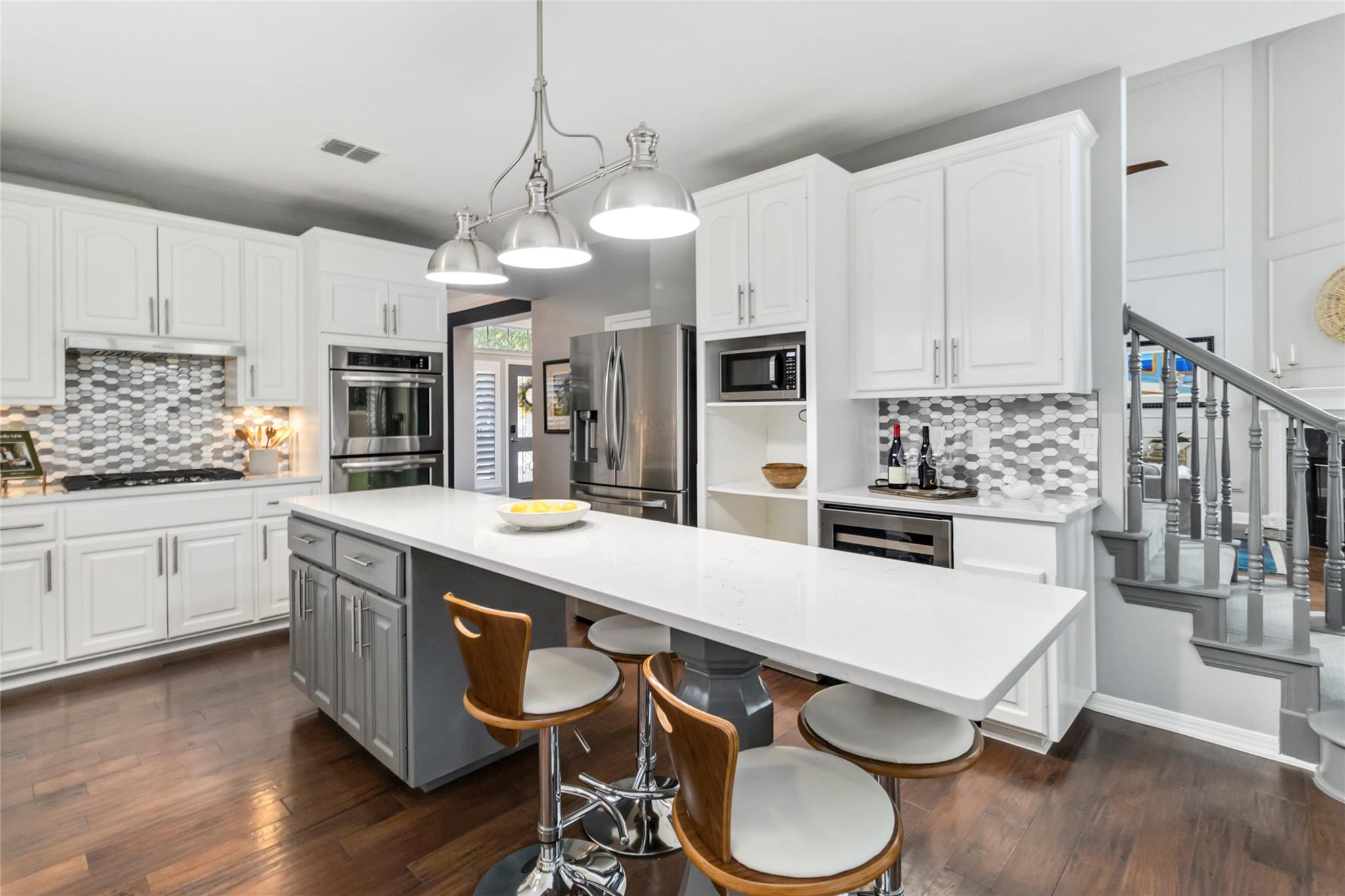 10601 Showboat Cv, Austin, TX 78730