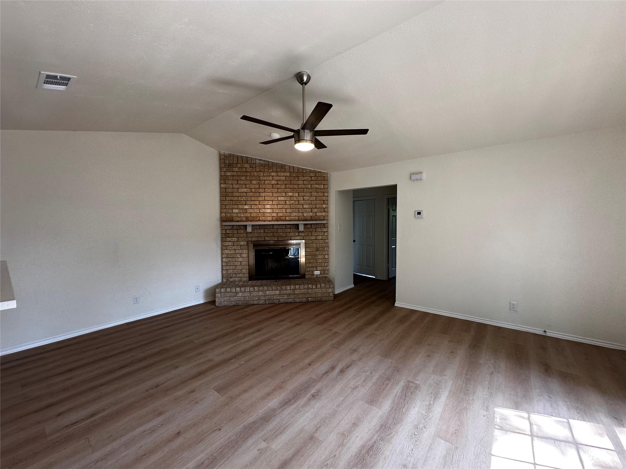 8809 Cainwood Ln, Austin, TX 78729