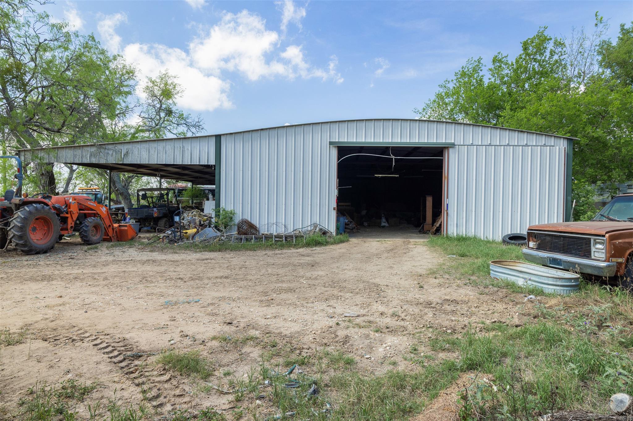 8519 State Park Rd, Lockhart, TX 78644