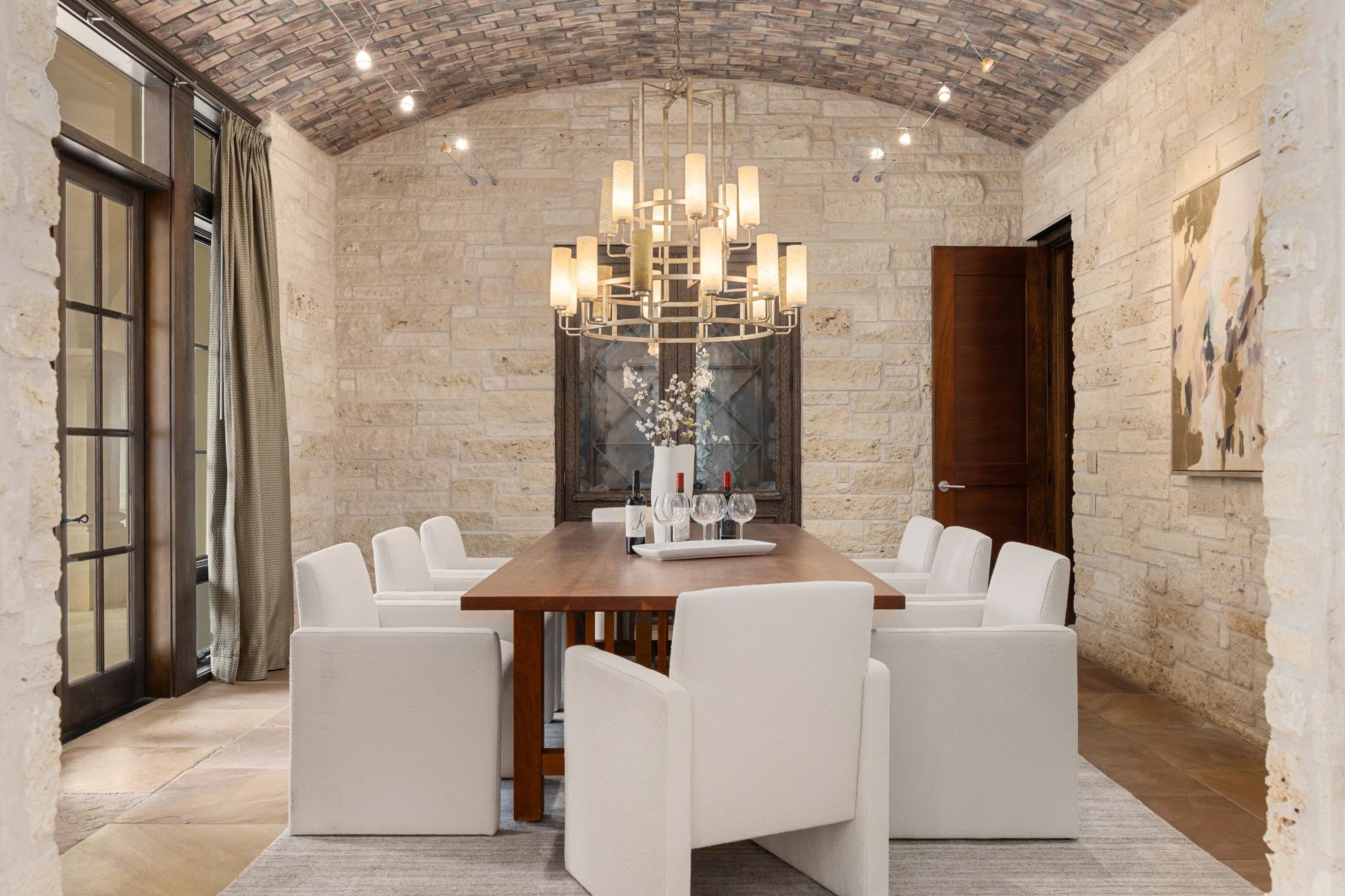 3407 Woodcutters Way, Austin, TX 78746