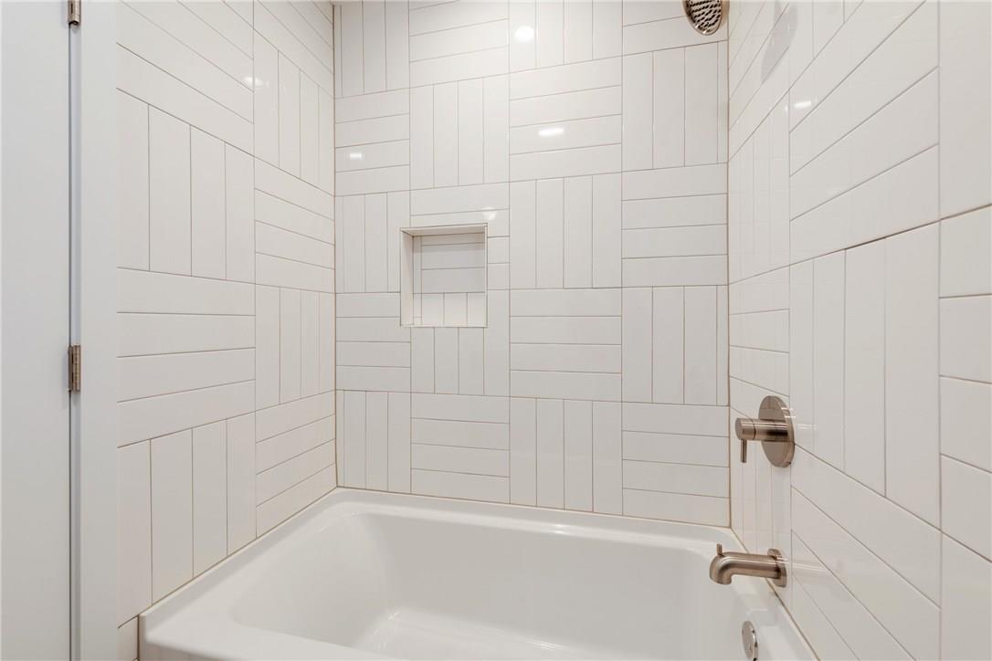 1021 E 45th St, Austin, TX 78751