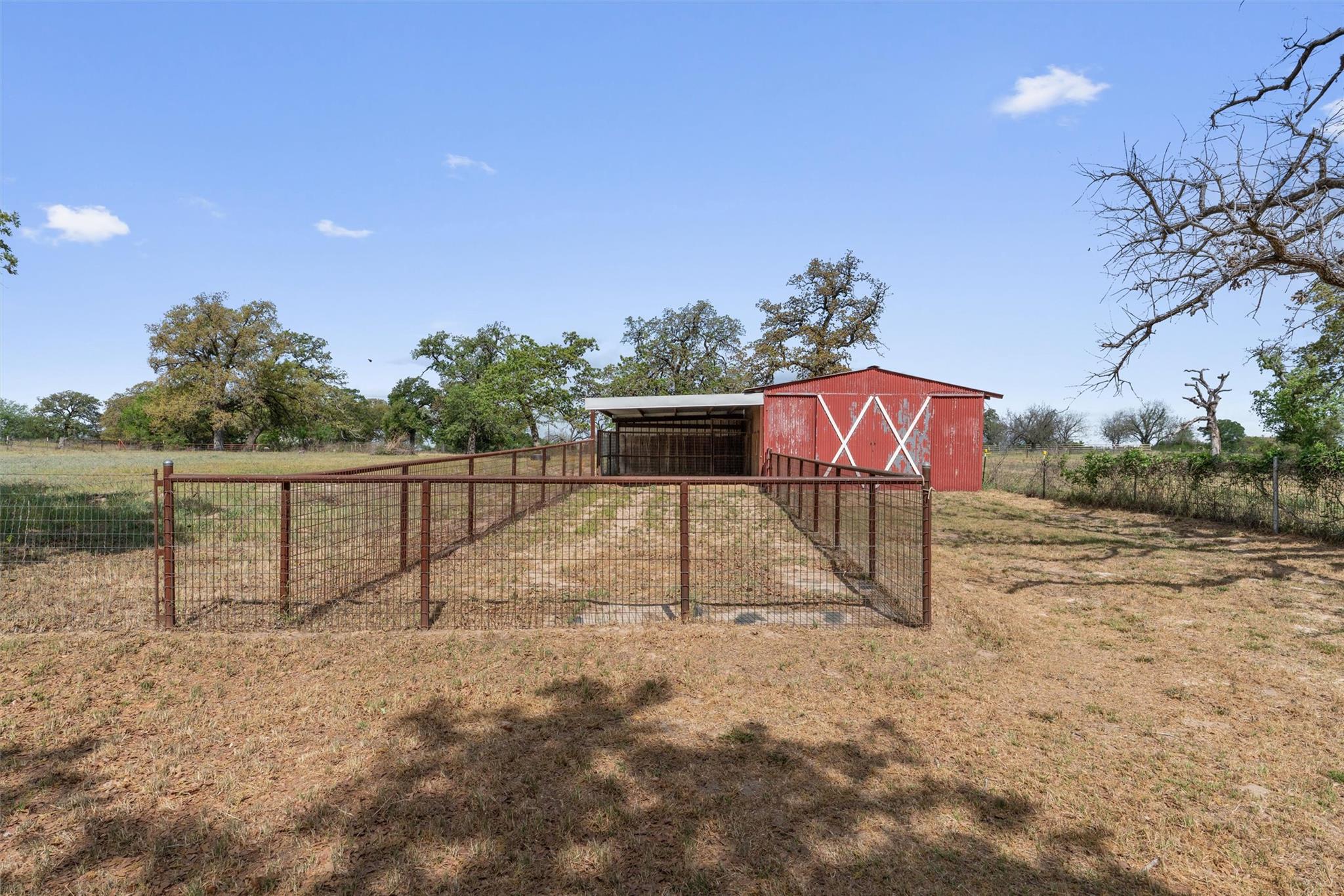 552 County Road 306, Rockdale, TX 76567