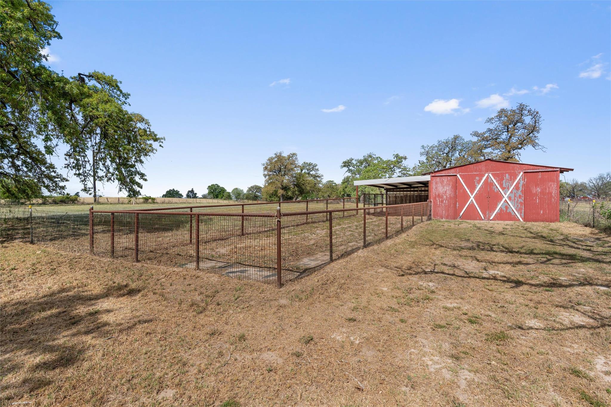 552 County Road 306, Rockdale, TX 76567