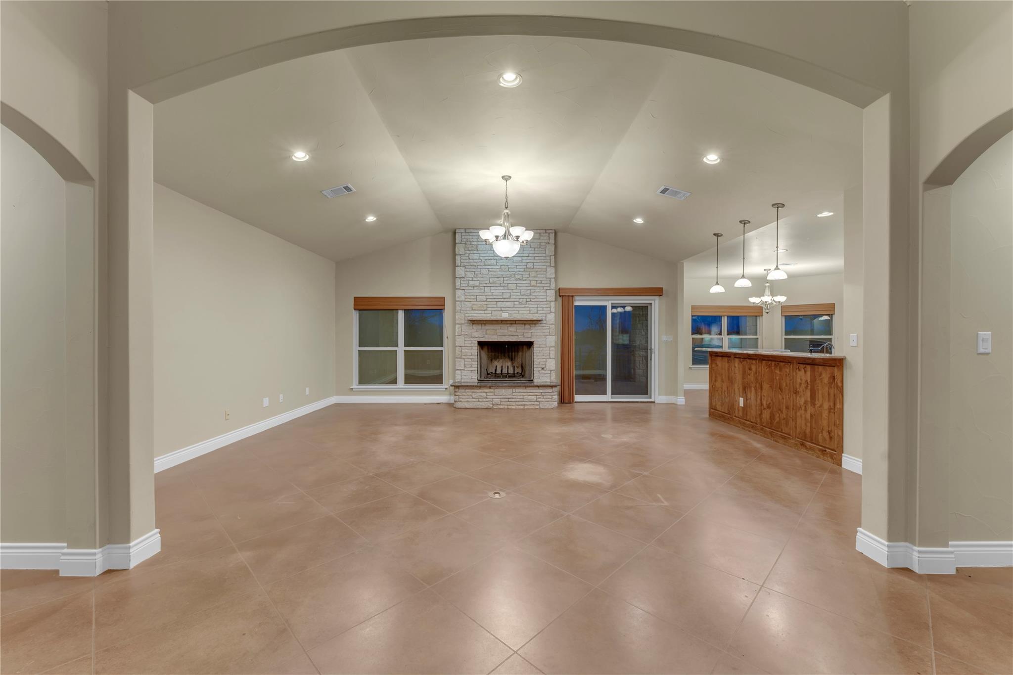 301 CR 253, Bertram, TX 78605