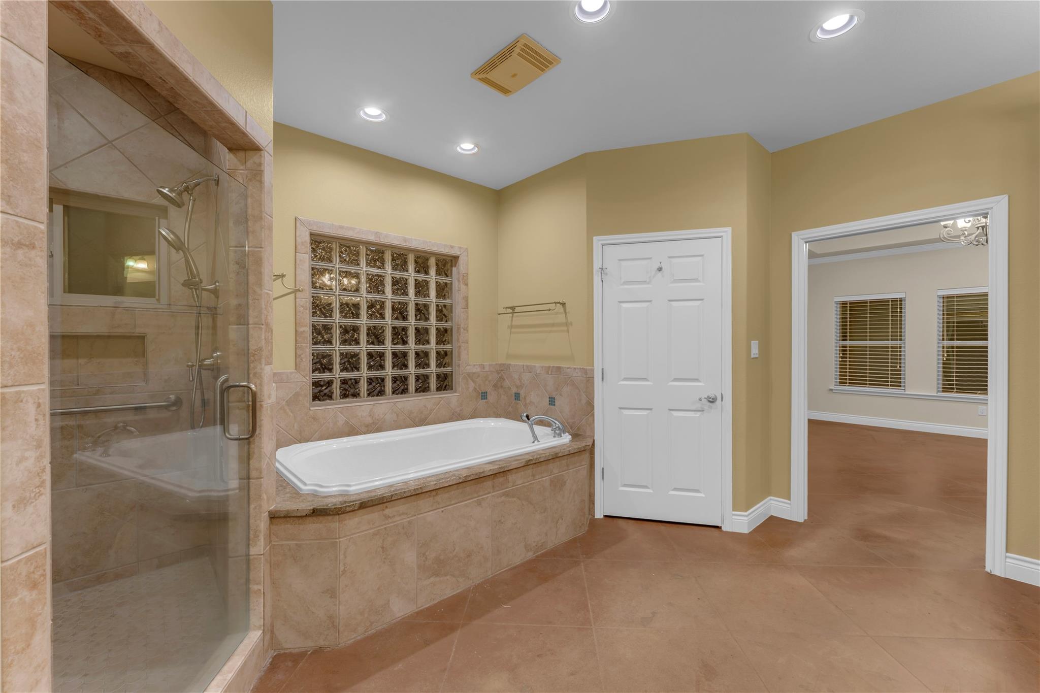 301 CR 253, Bertram, TX 78605