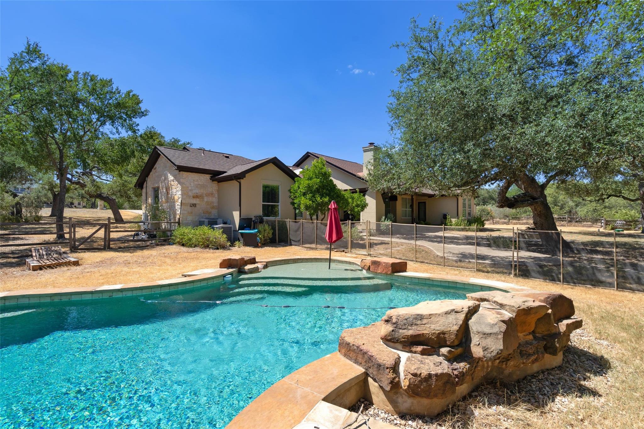 485 Canna Lily Cir, Driftwood, TX 78619