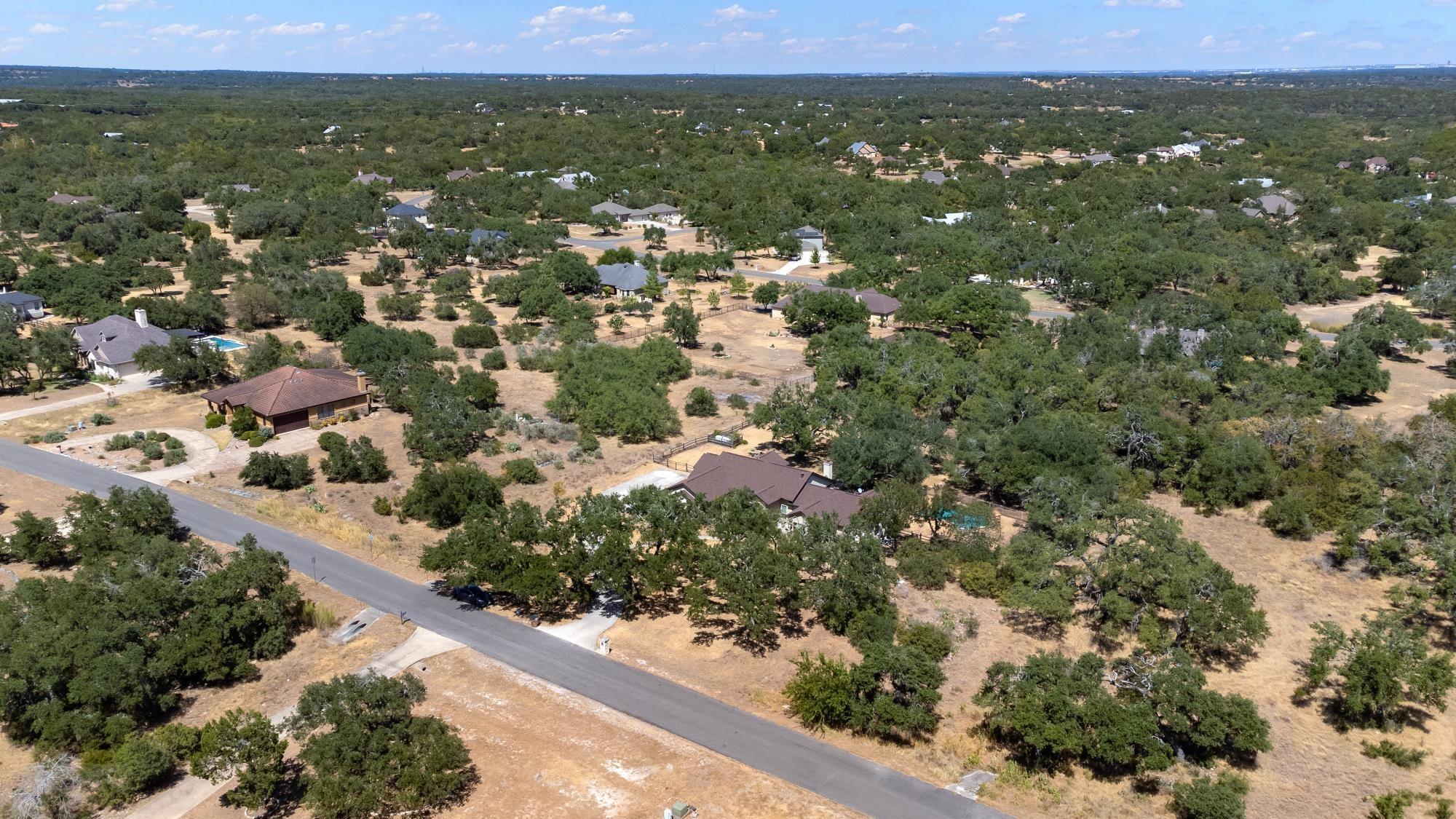 485 Canna Lily Cir, Driftwood, TX 78619