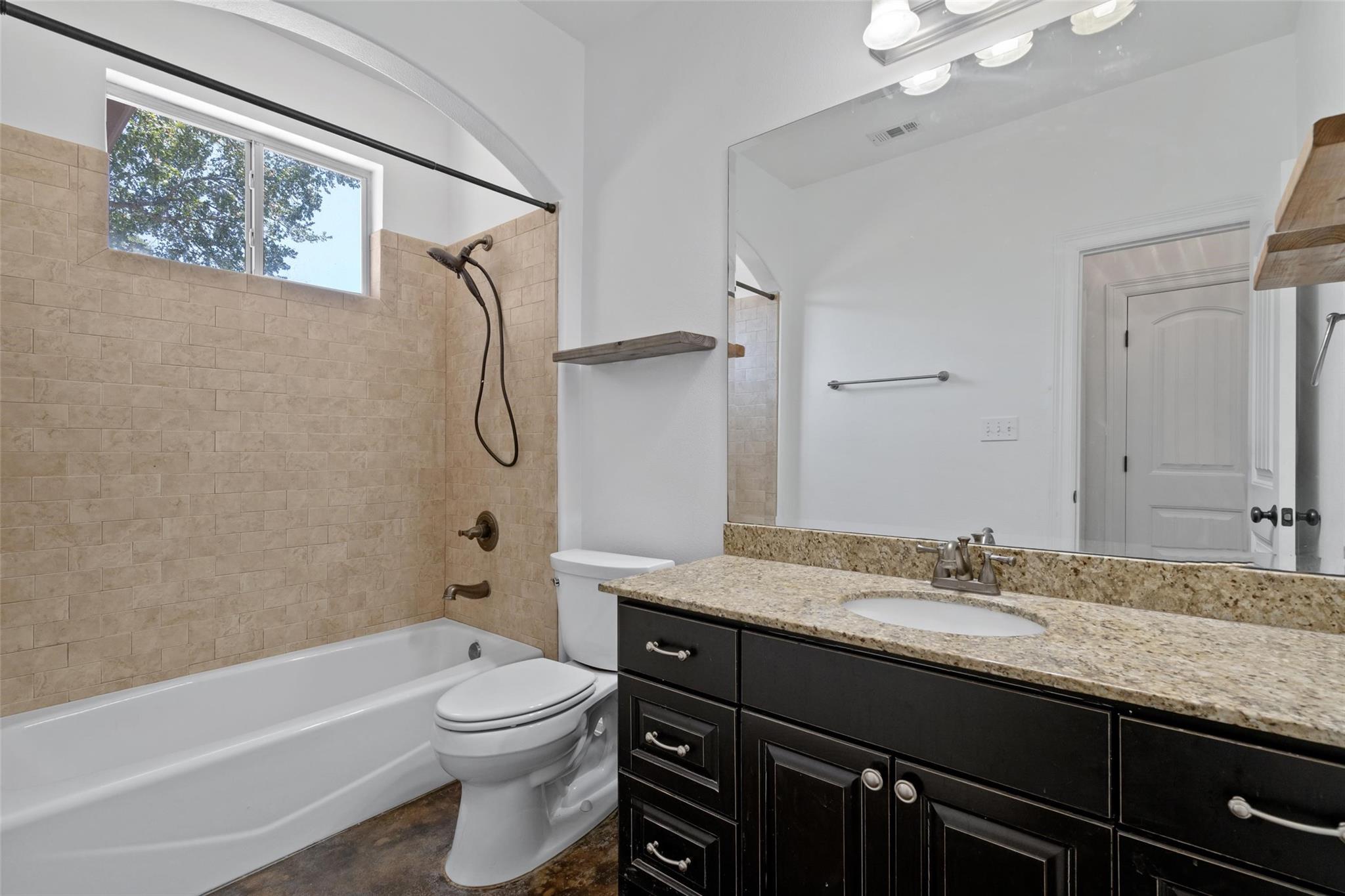 485 Canna Lily Cir, Driftwood, TX 78619