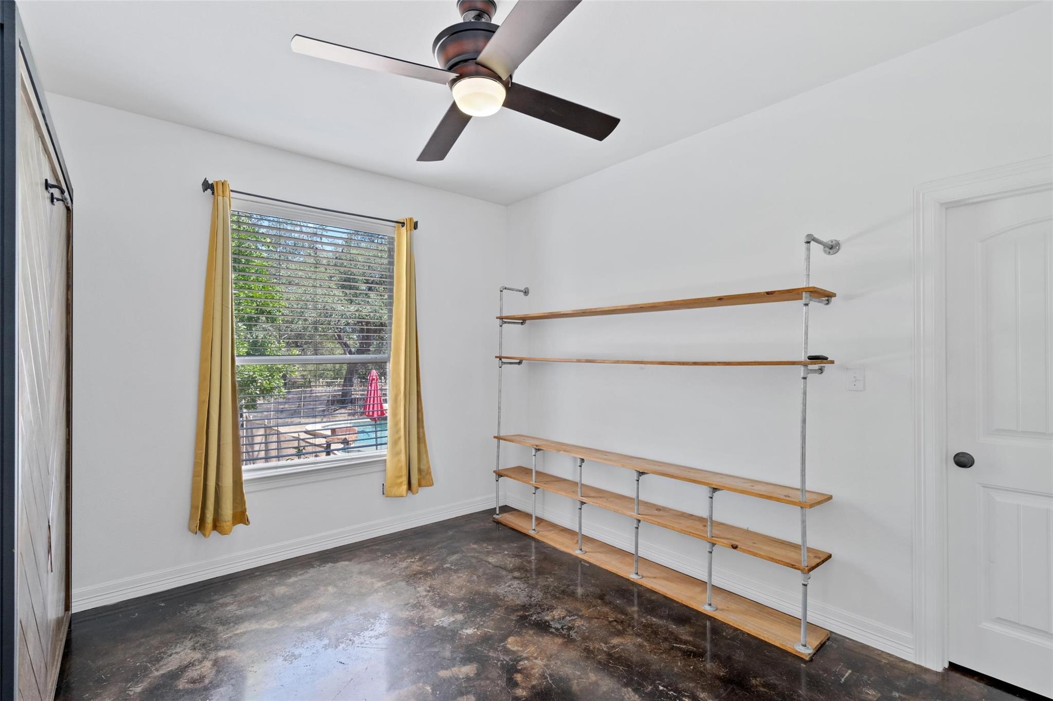 485 Canna Lily Cir, Driftwood, TX 78619