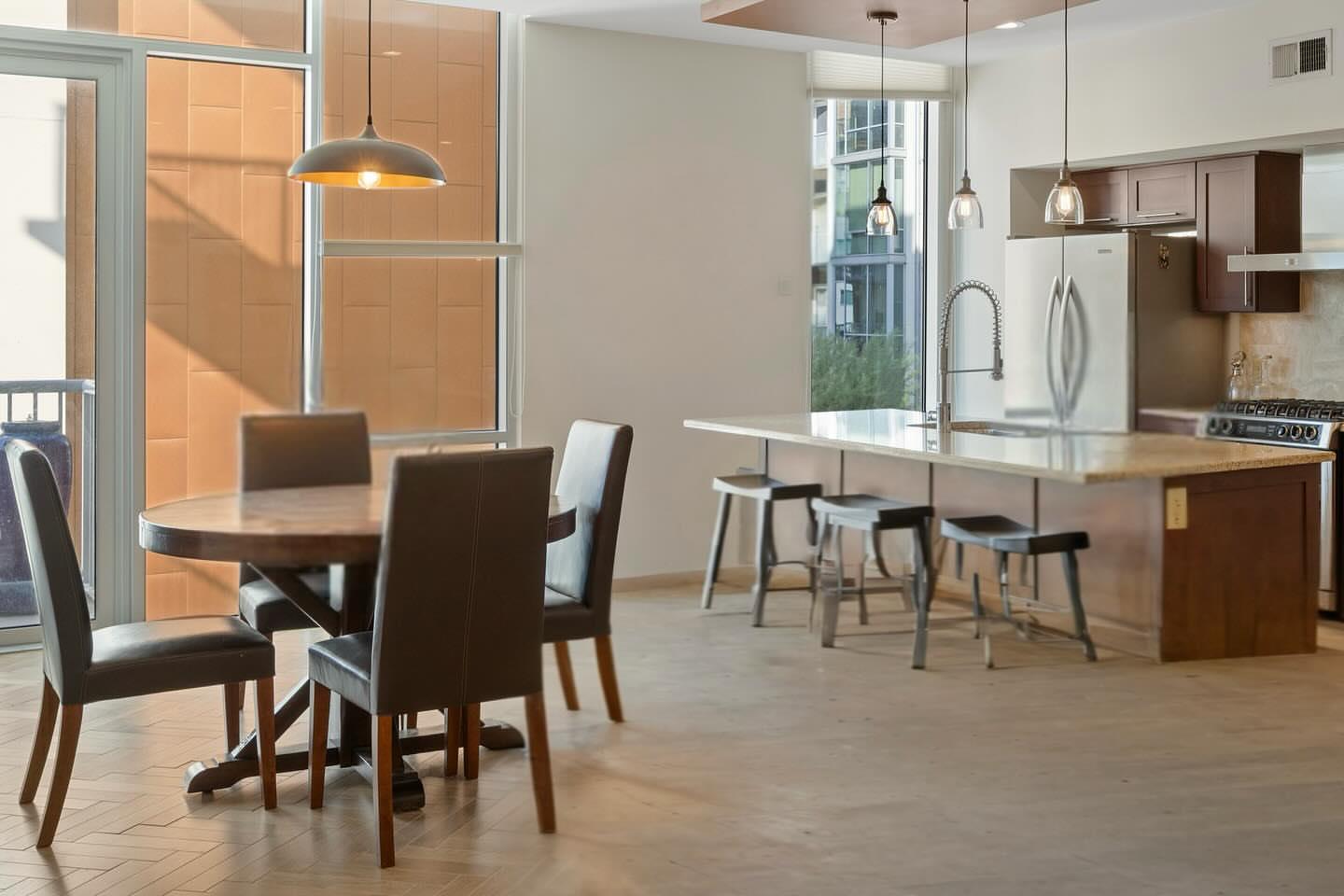 1600 Barton Springs Rd # 5301, Austin, TX 78704