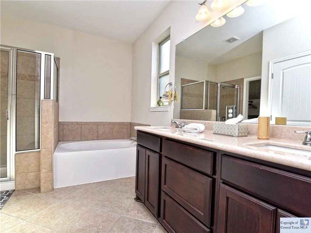 3029 Jacob Ln, San Marcos, TX 78666