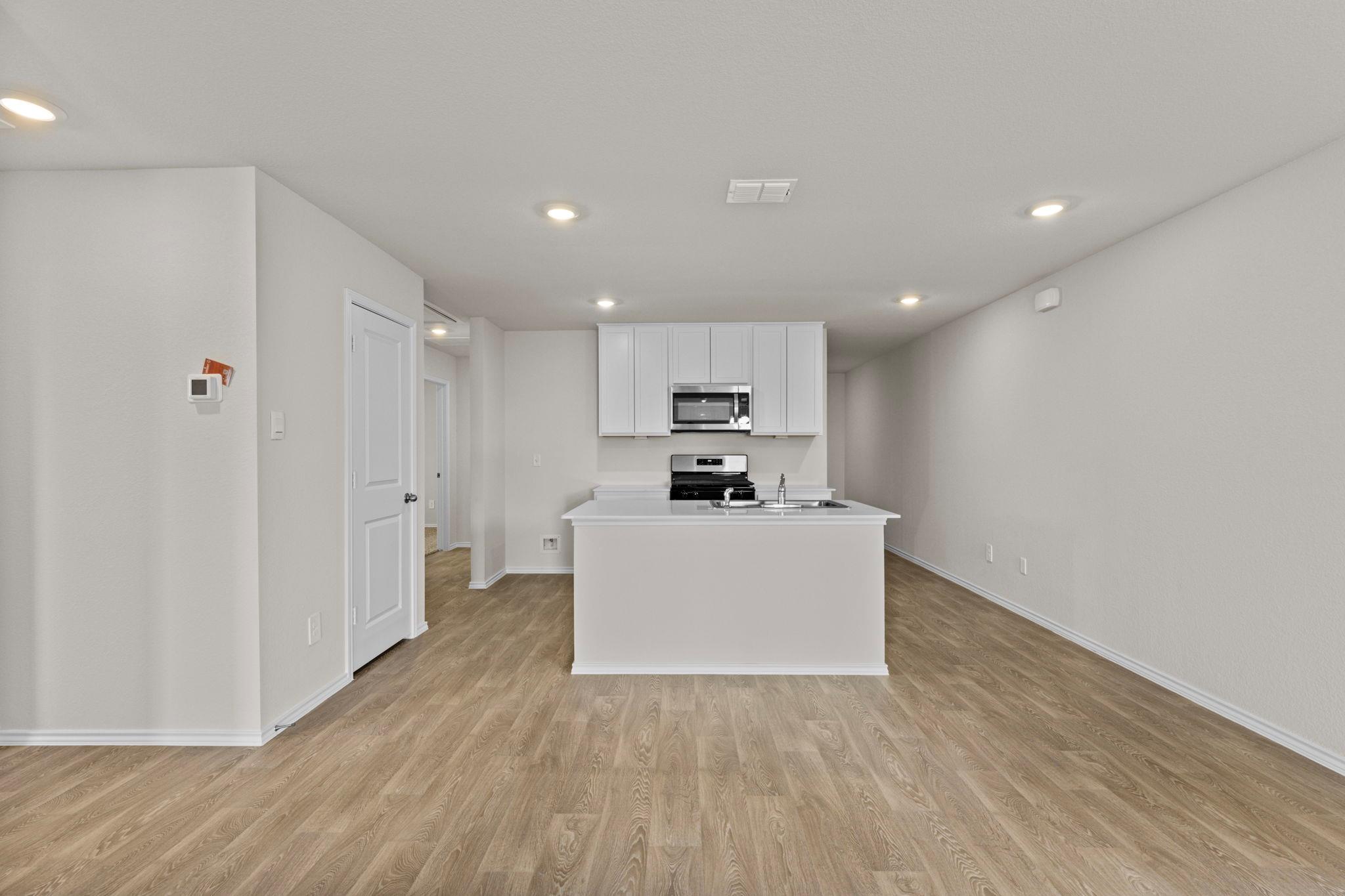 406 Low Pasture Trl, San Marcos, TX 78666