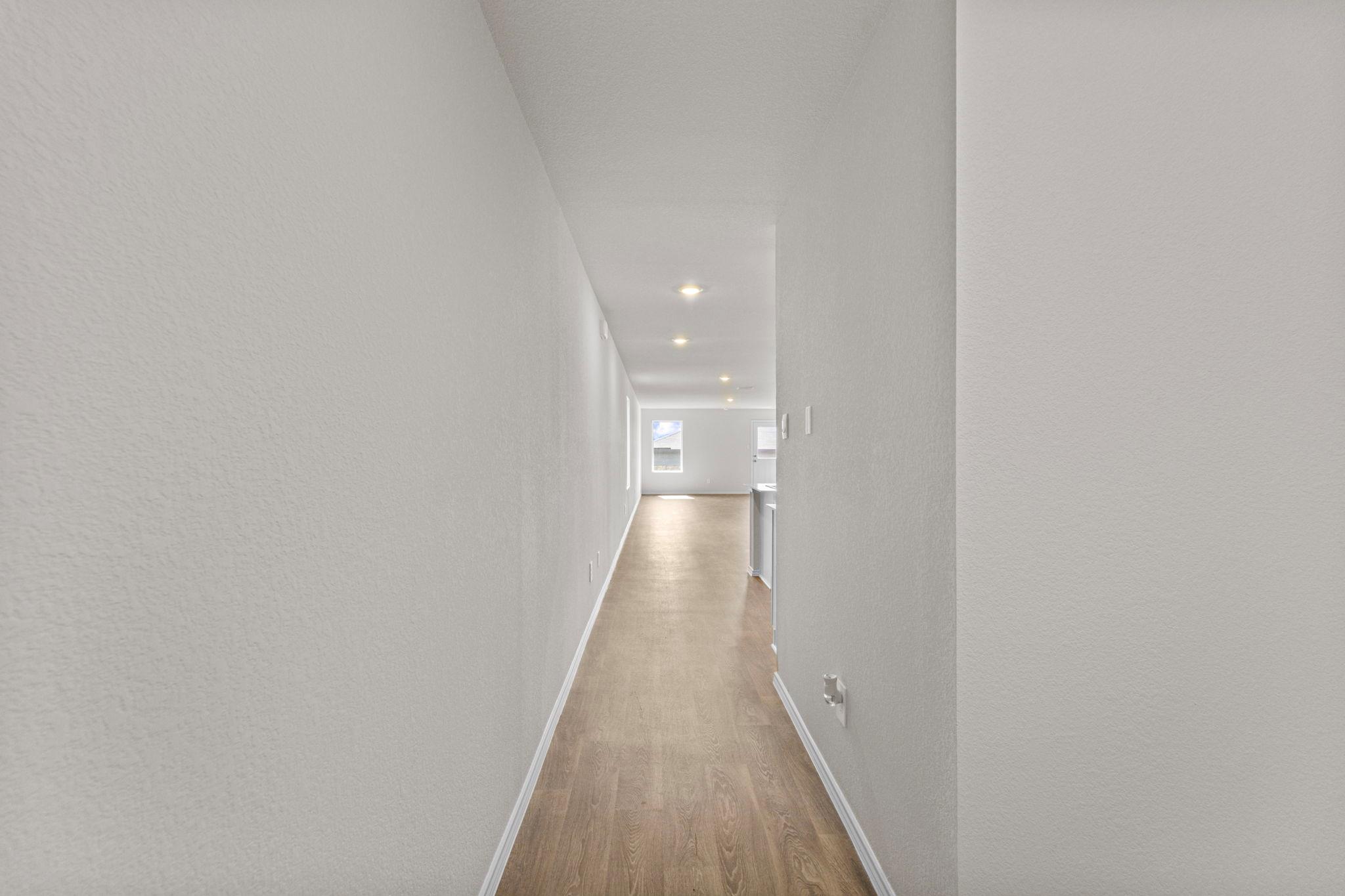 406 Low Pasture Trl, San Marcos, TX 78666