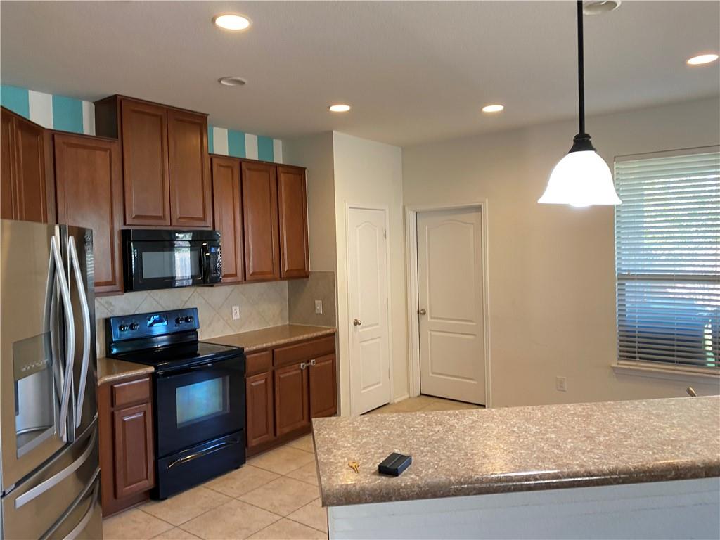 14428 Lake Victor Dr, Pflugerville, TX 78660