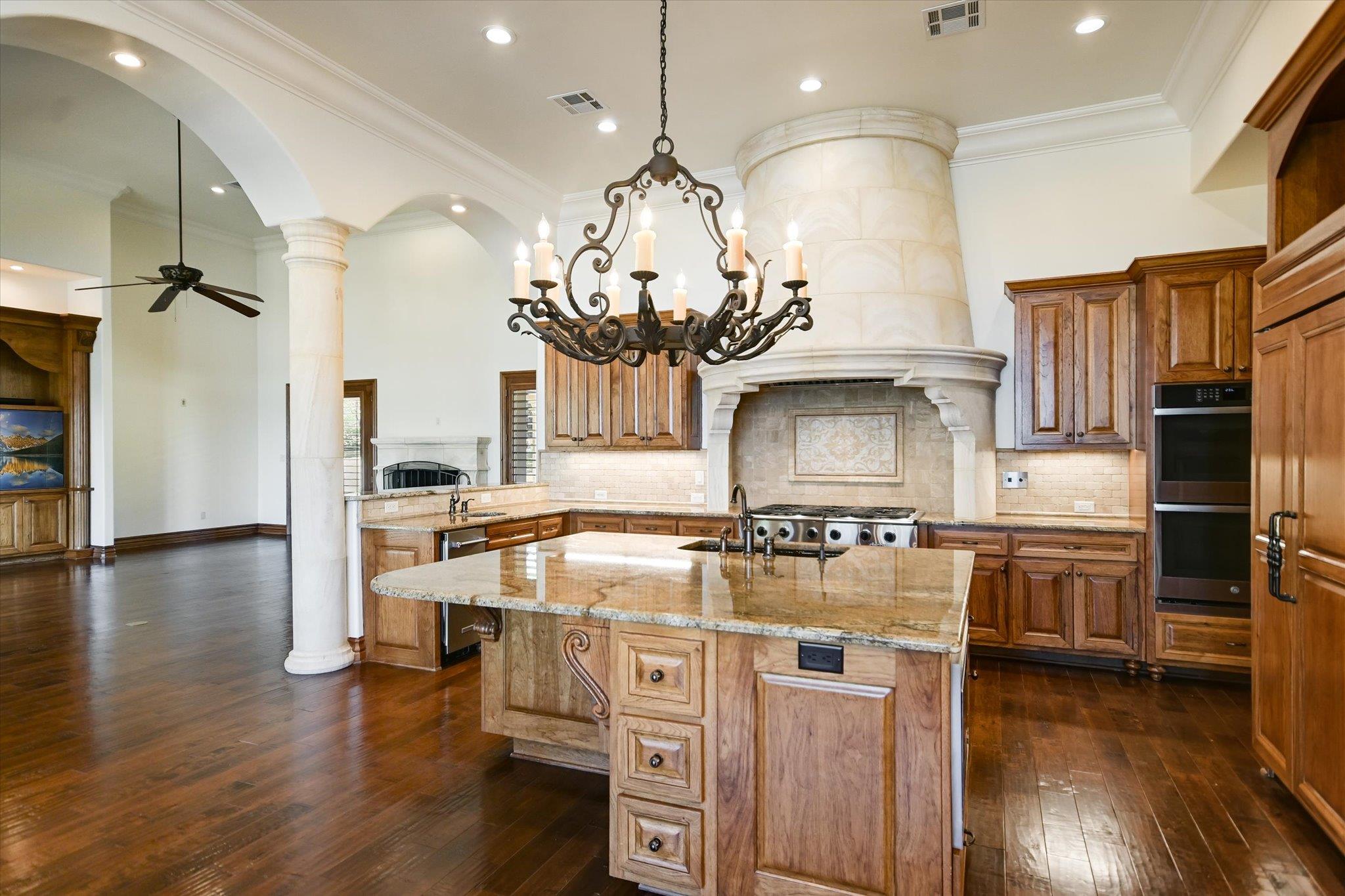 5324 W Fm 2147, Horseshoe Bay, TX 78657