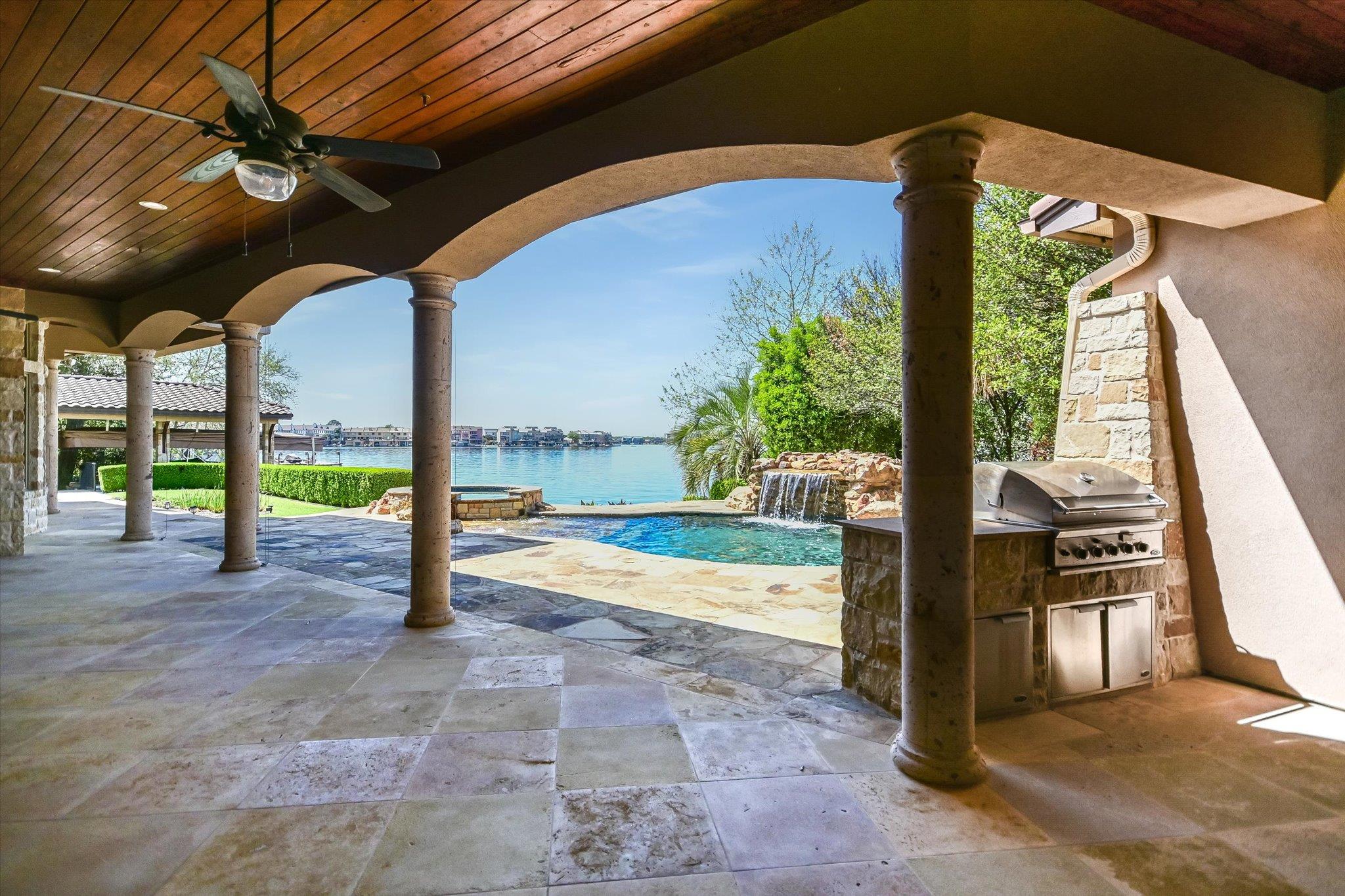 5324 W Fm 2147, Horseshoe Bay, TX 78657