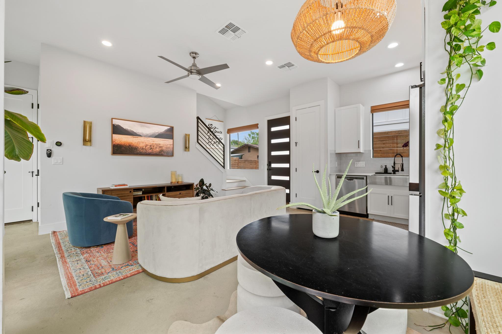 1710 Adina St # 2, Austin, TX 78721