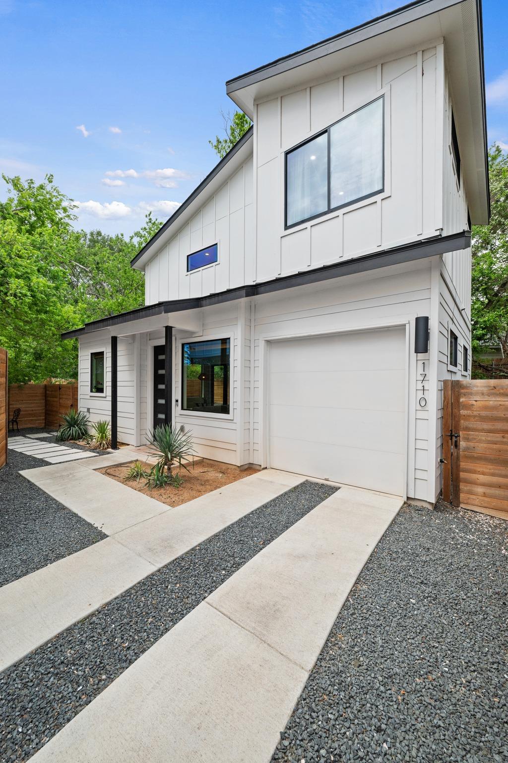 1710 Adina St # 2, Austin, TX 78721