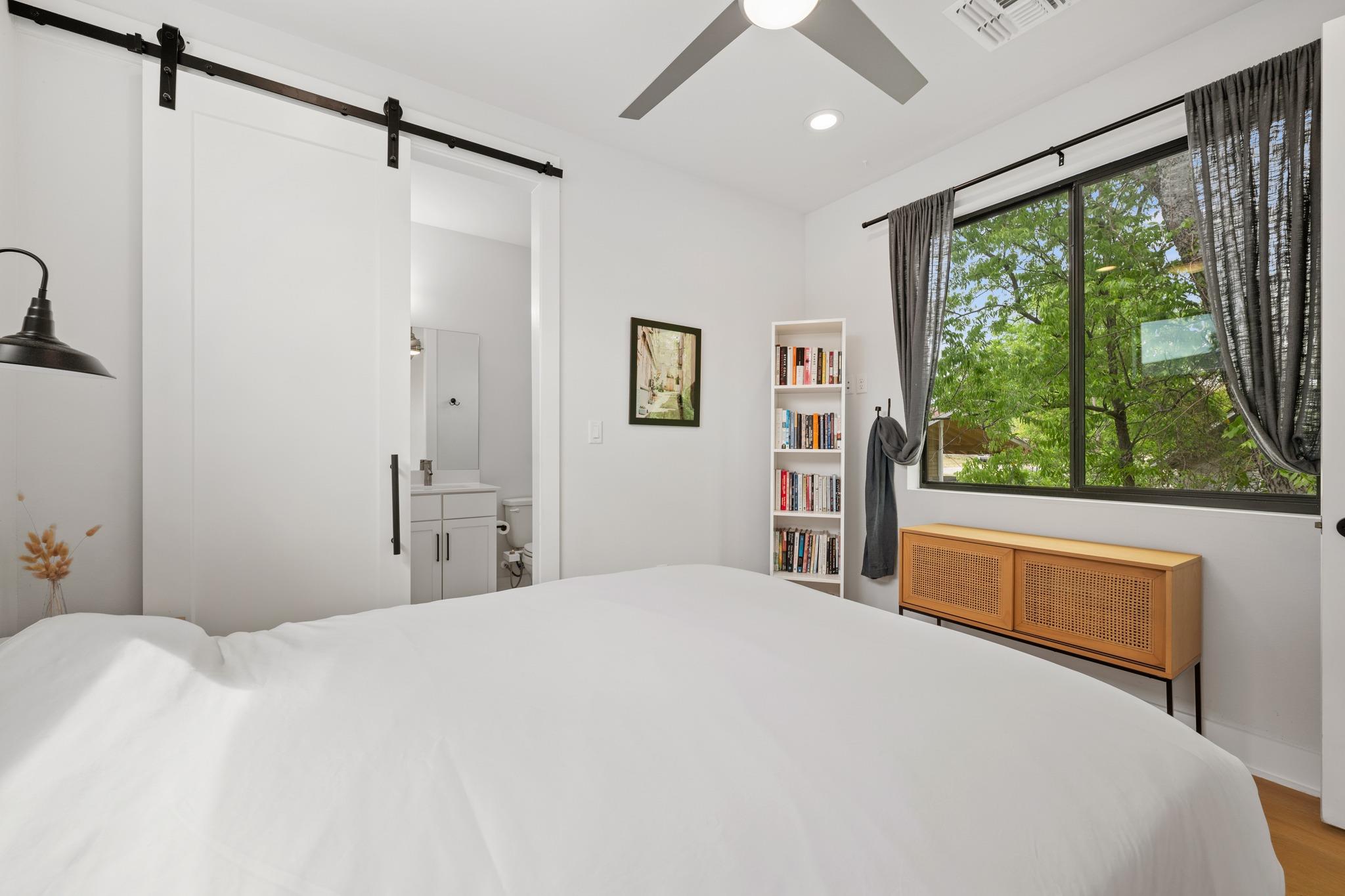 1710 Adina St # 2, Austin, TX 78721