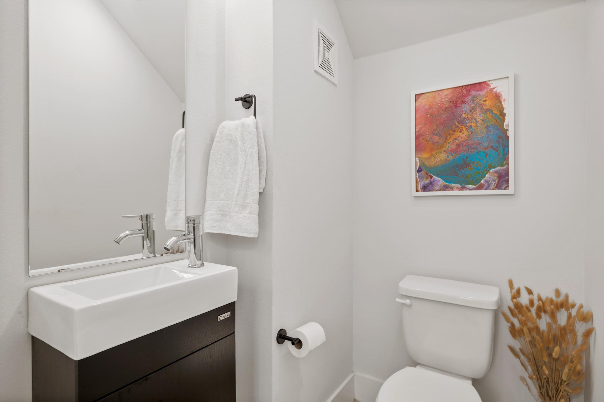 1710 Adina St # 2, Austin, TX 78721