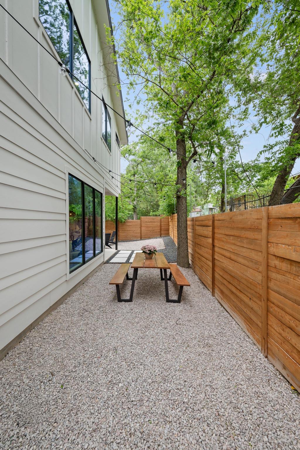 1710 Adina St # 2, Austin, TX 78721