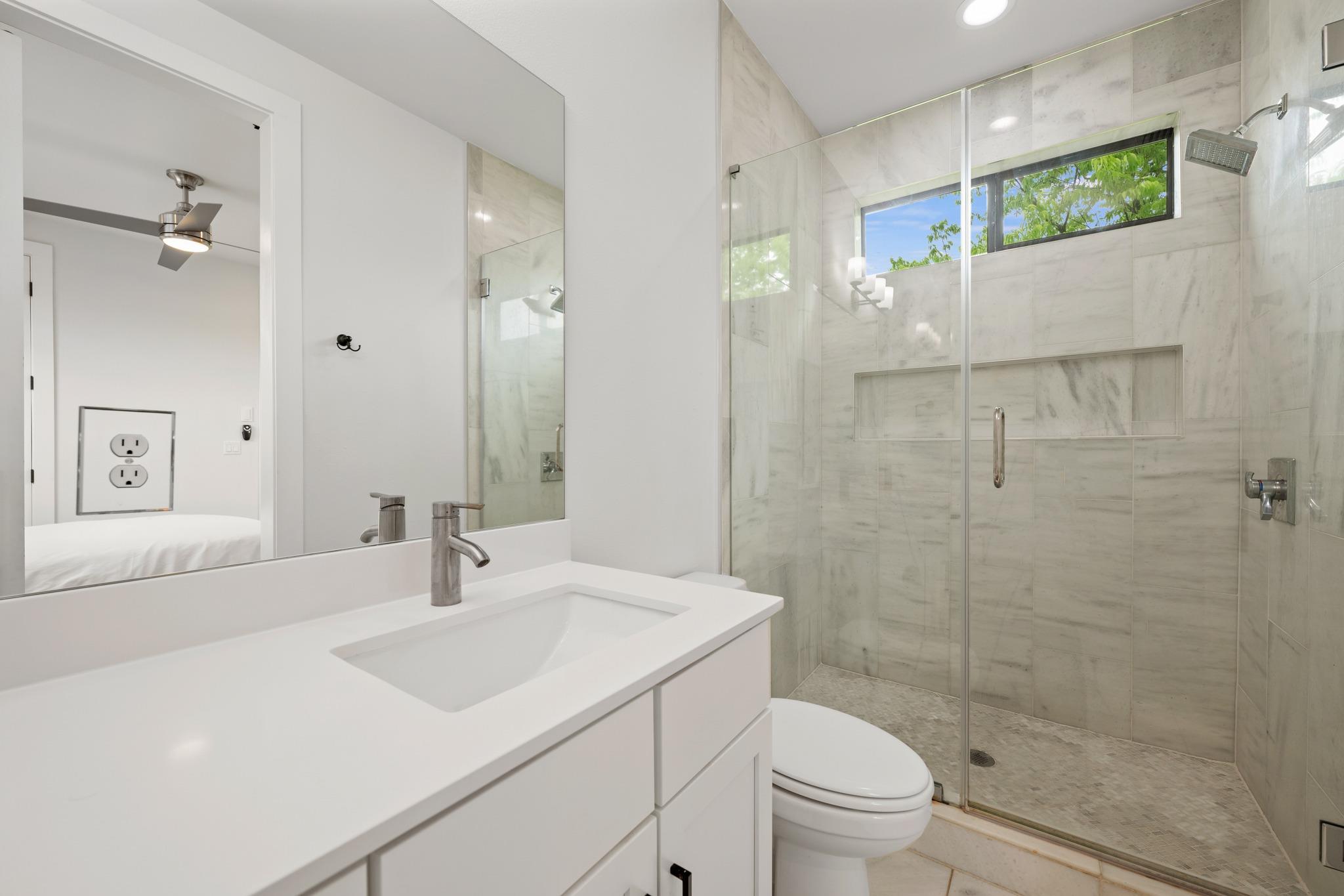 1710 Adina St # 2, Austin, TX 78721