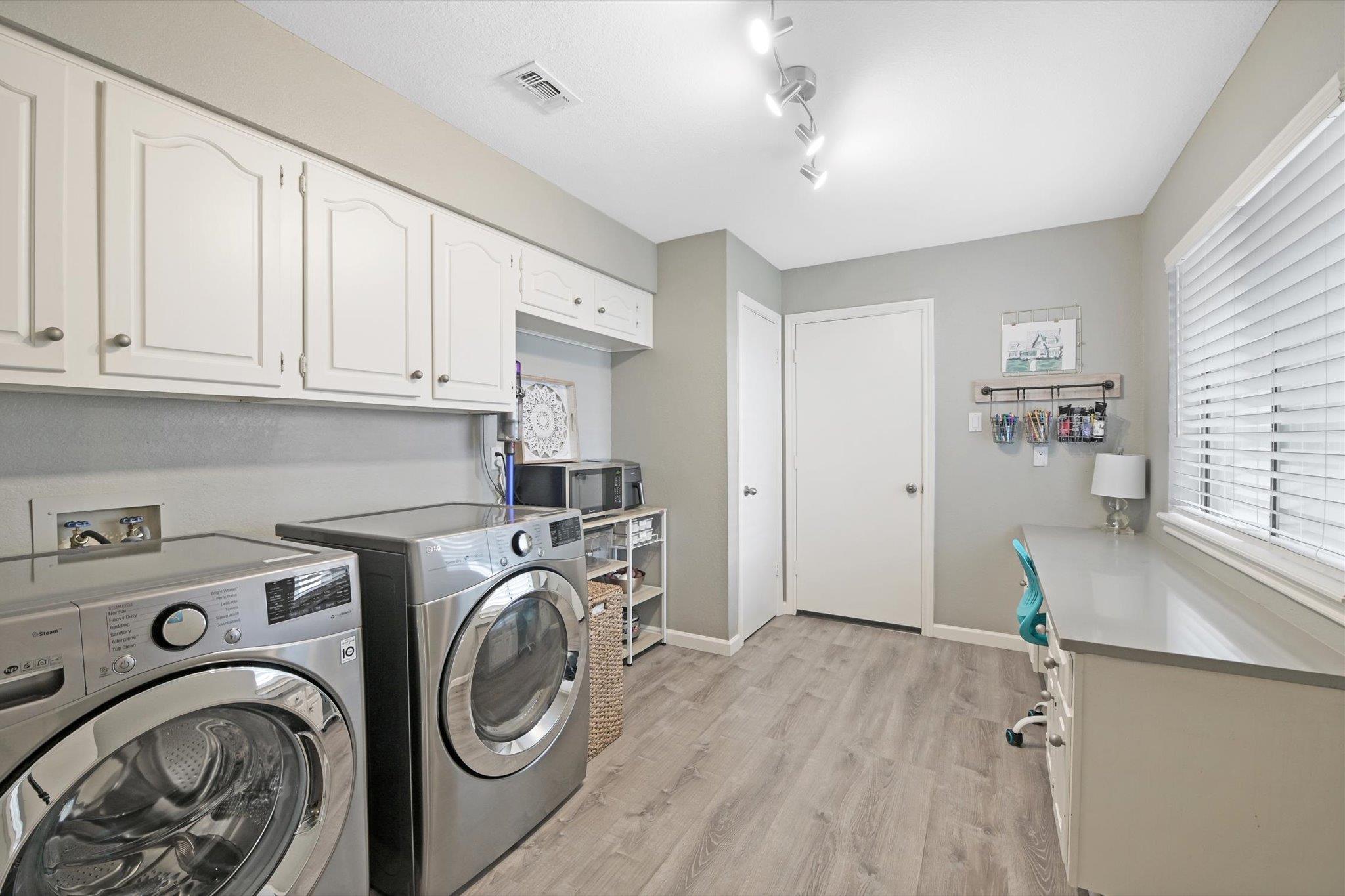 11512 Tin Cup Dr # 201, Austin, TX 78750