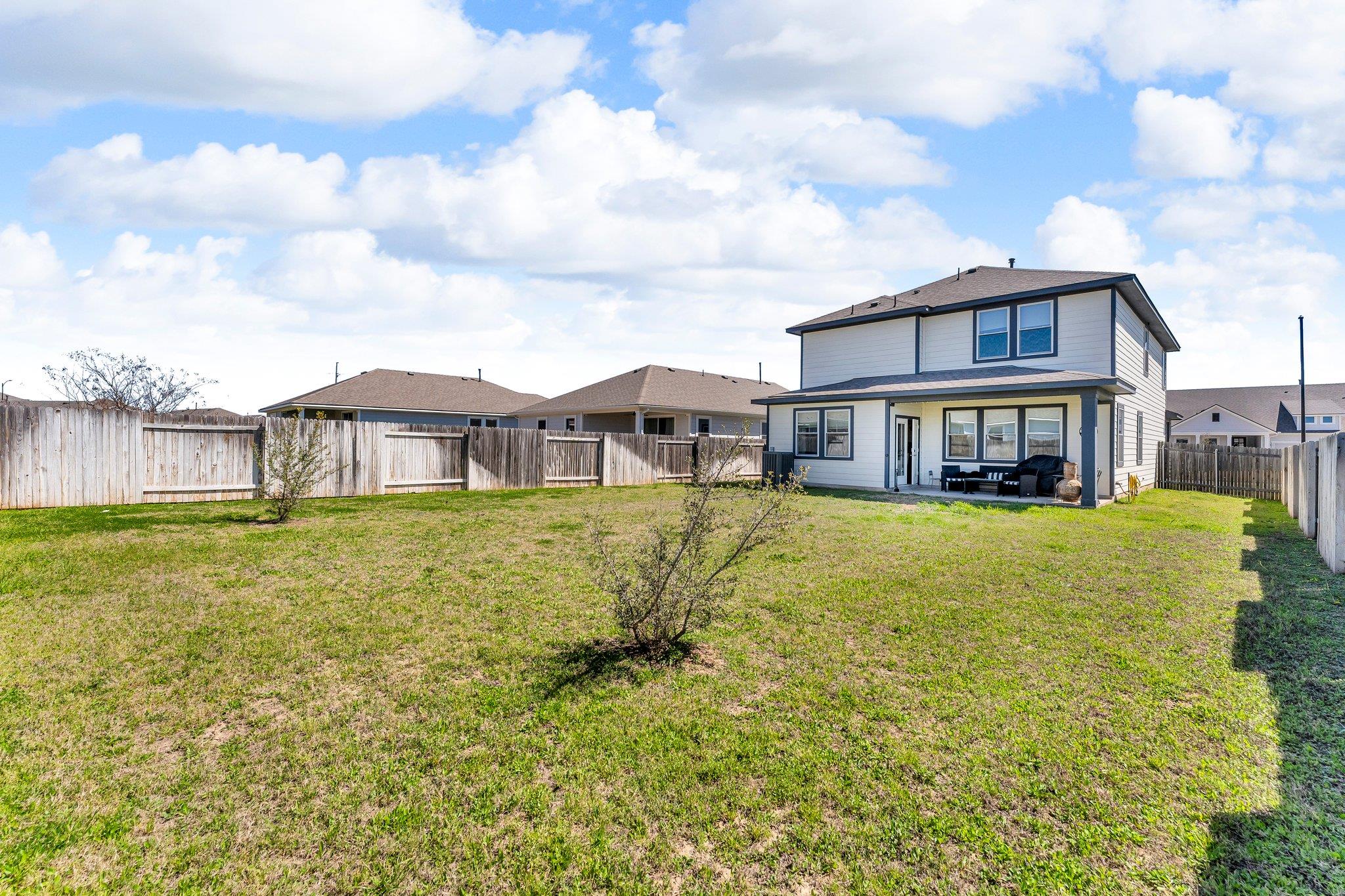 306 Cold Spring Loop, Bastrop, TX 78602