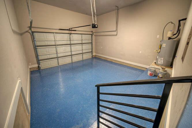 108 Huelo Ct, Bastrop, TX 78602