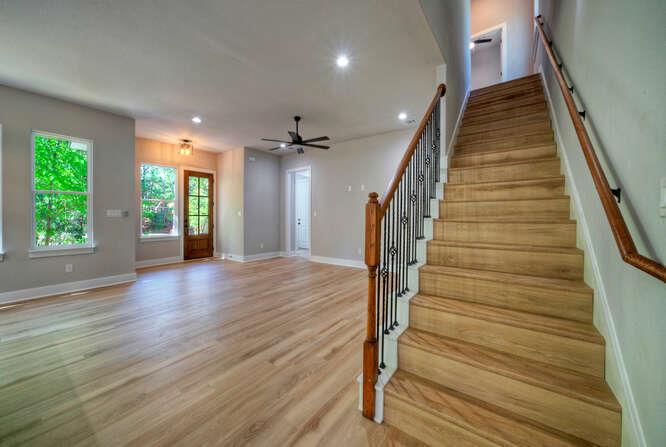 108 Huelo Ct, Bastrop, TX 78602