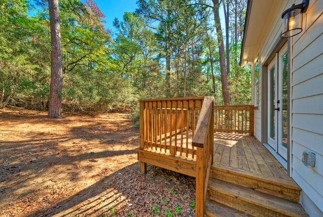 108 Huelo Ct, Bastrop, TX 78602